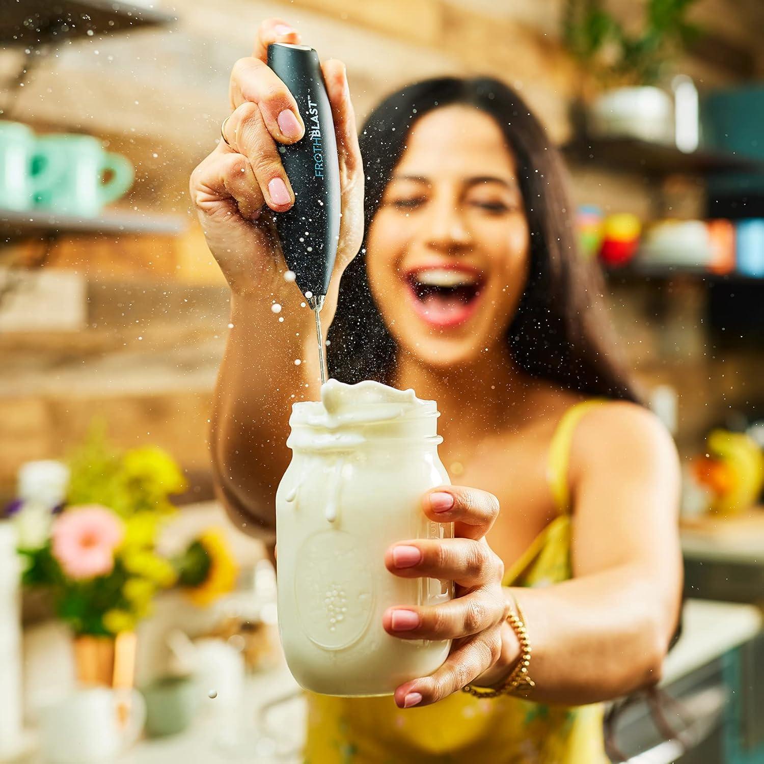 Espumador de Leche Eléctrico FrothBlast Negro 22.86 cm