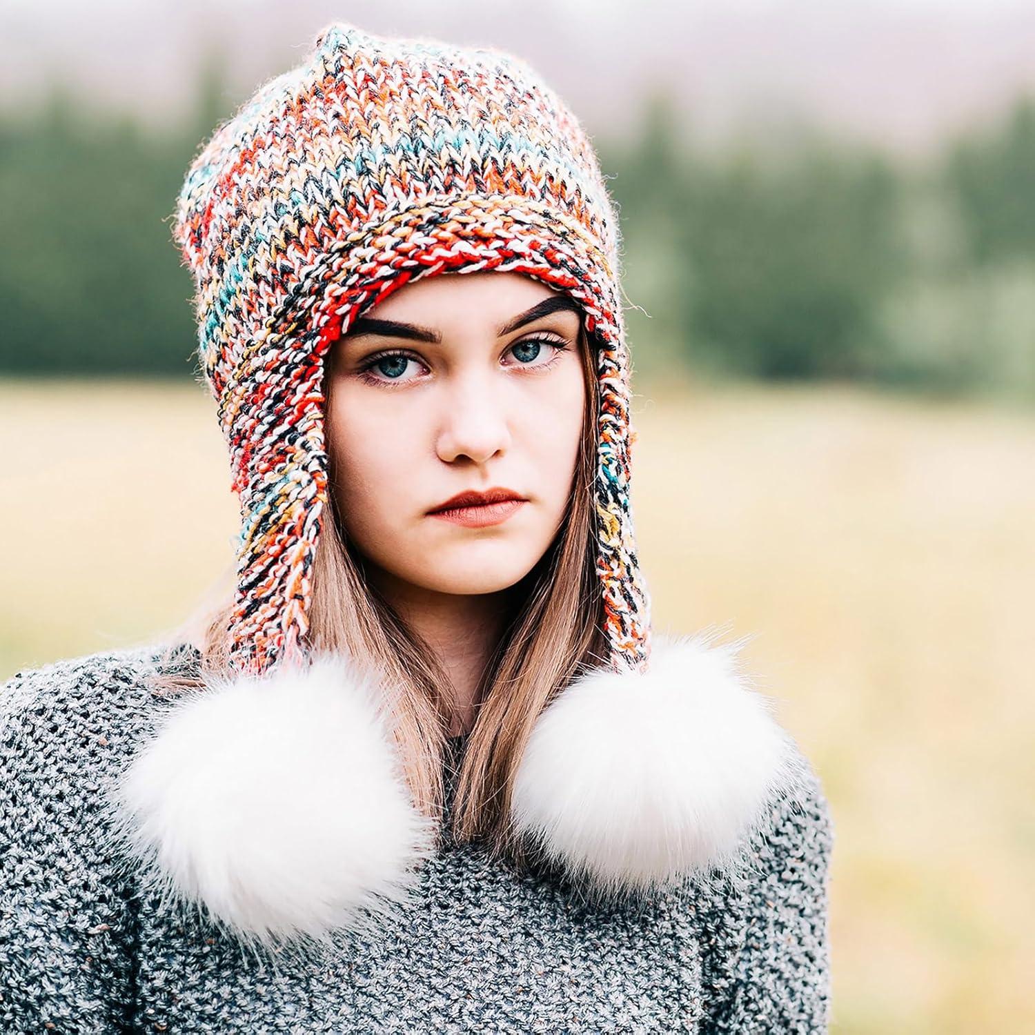 Pompones de Piel Sintética Tatuo 16 Piezas con Botón Presionable