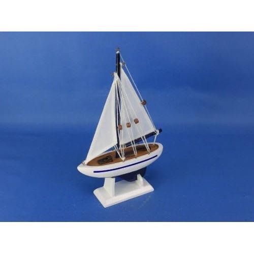 Barco de Madera Modelo Pacific Sailer Azul 22.86 cm Hampton Nautical