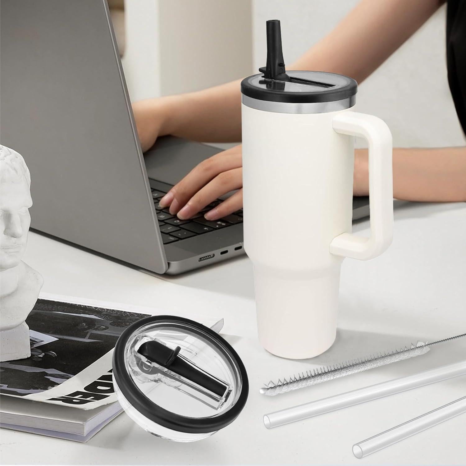 Tapa de Popote Flip JaunniQir para Vaso Stanley 40 oz Negra