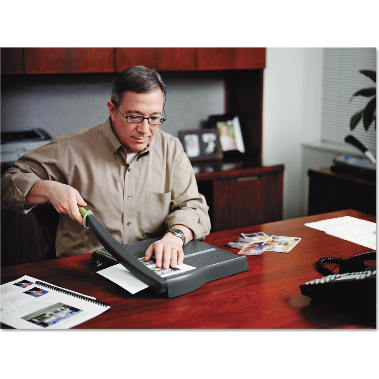 Cortadora de Papel Swingline ClassicCut Lite 30.48 cm 10 Hojas