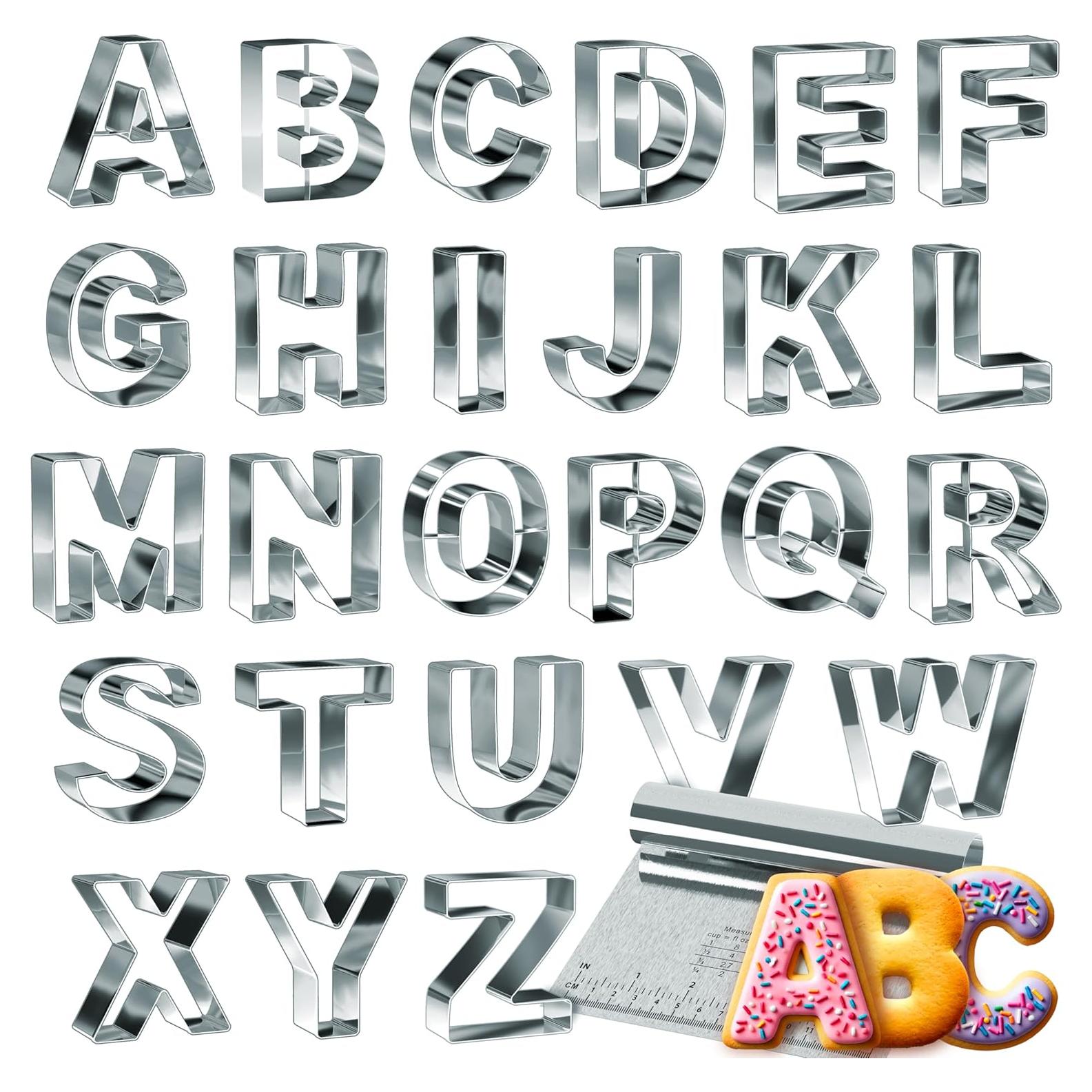 Juego de Cortadores de Galletas Alfabeto Bakerpan 26 Piezas 8.89 cm