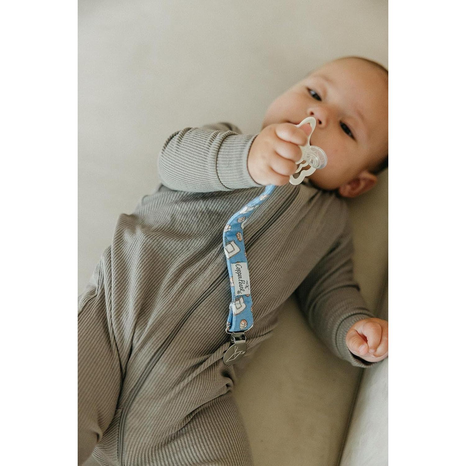 Juego de 3 Clips para Chupete Copper Pearl Dunk - Estilo y Función