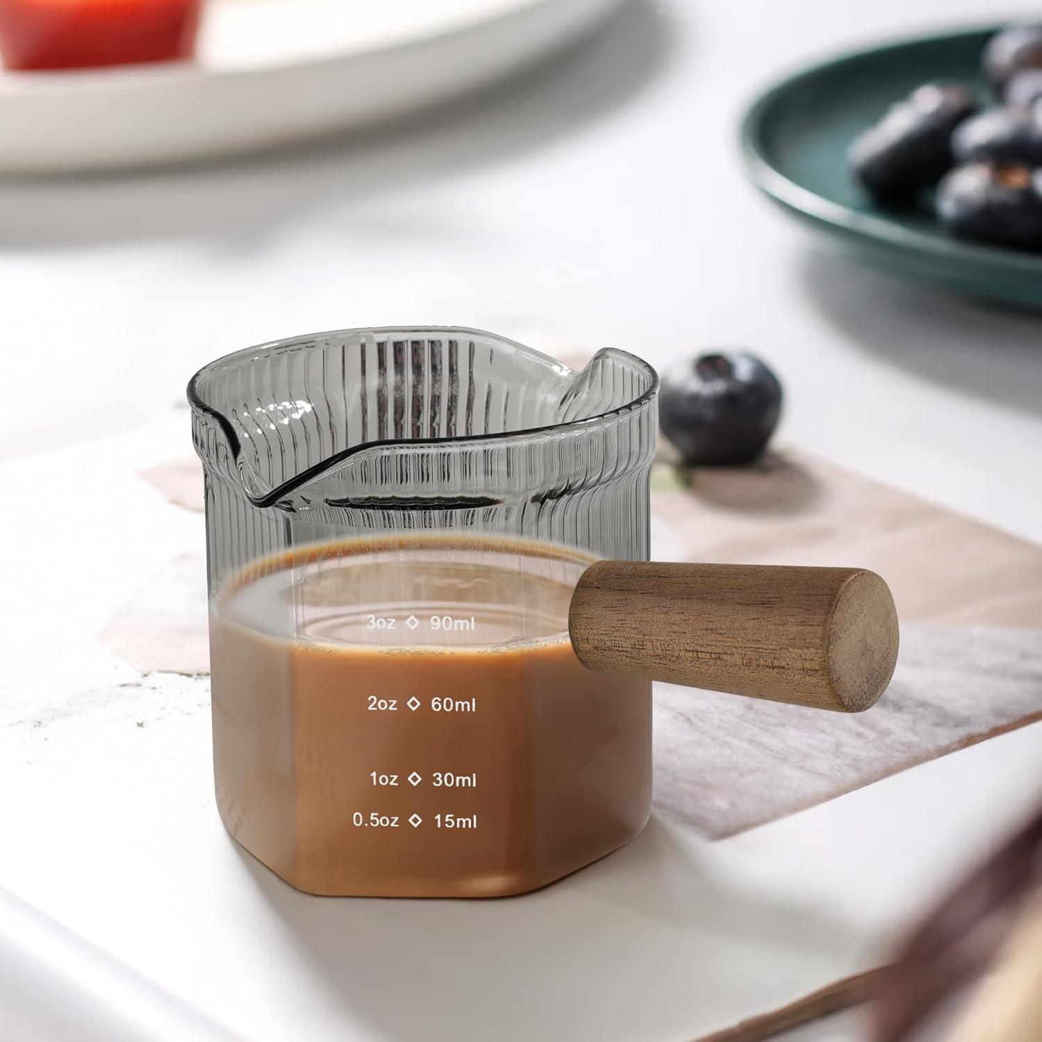 Jarra Medidora de Vidrio Borosilicato 120 ml Joeyan Doble Pitorro