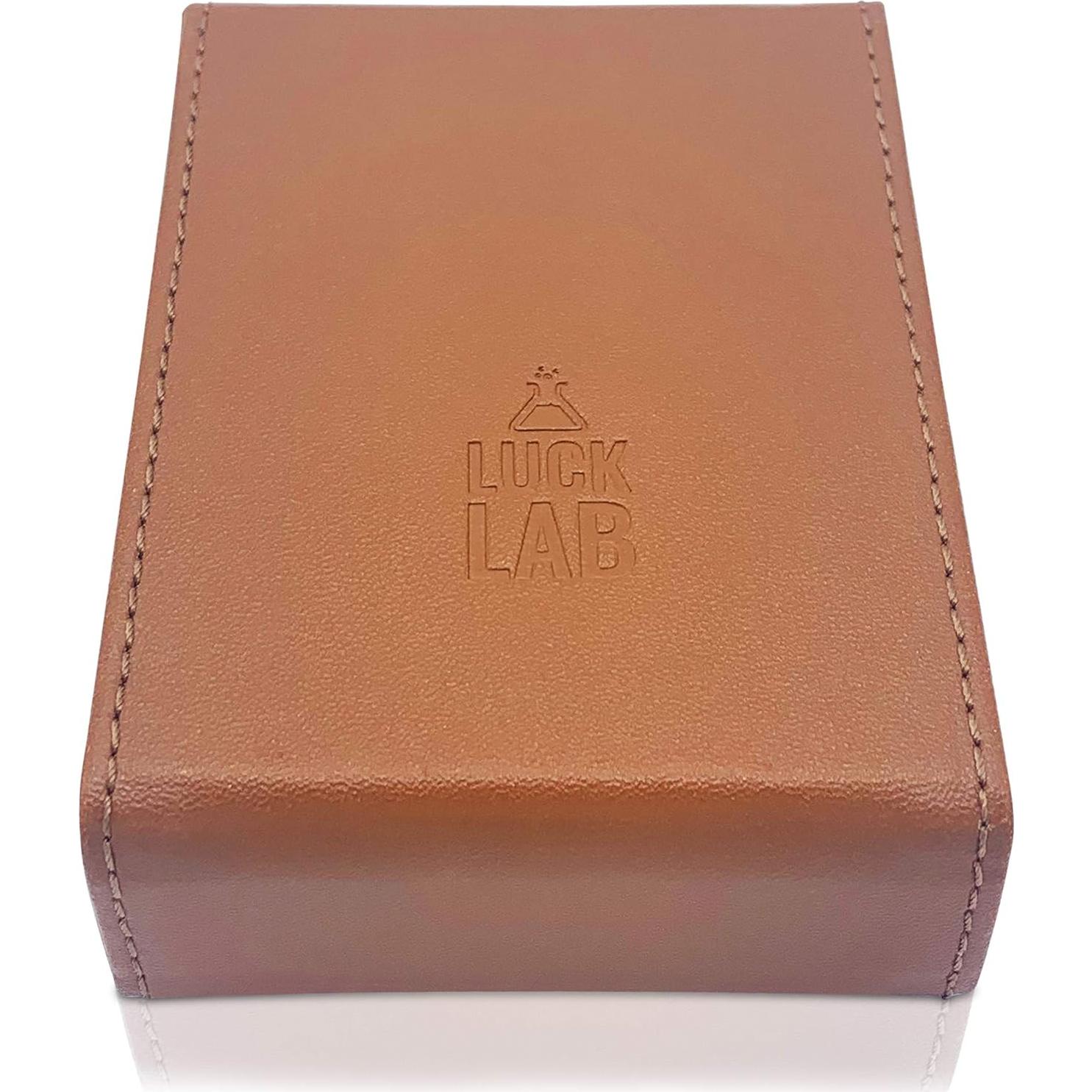 Estuche de Cartas de Piel Luck Lab - Cierre Magnético, Marrón