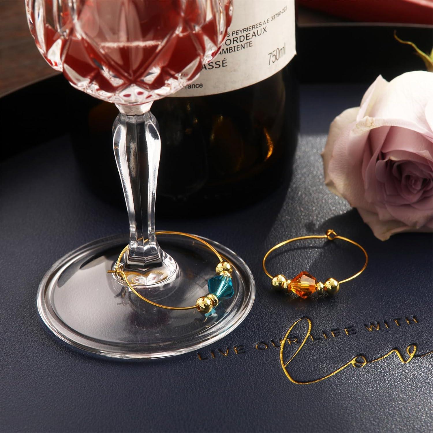 Juego de 12 Marcadores de Copas de Vino Oro 14K con Gemas