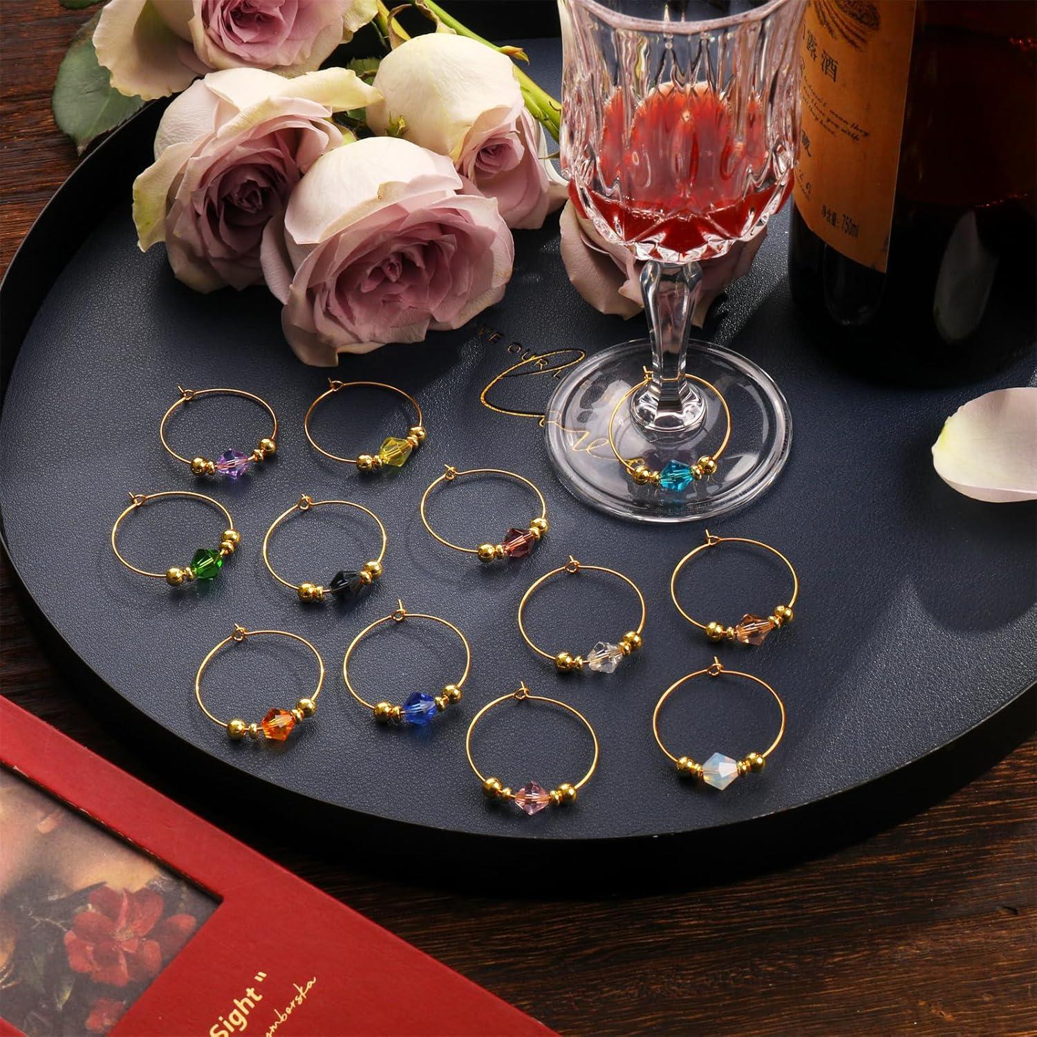 Juego de 12 Marcadores de Copas de Vino Oro 14K con Gemas