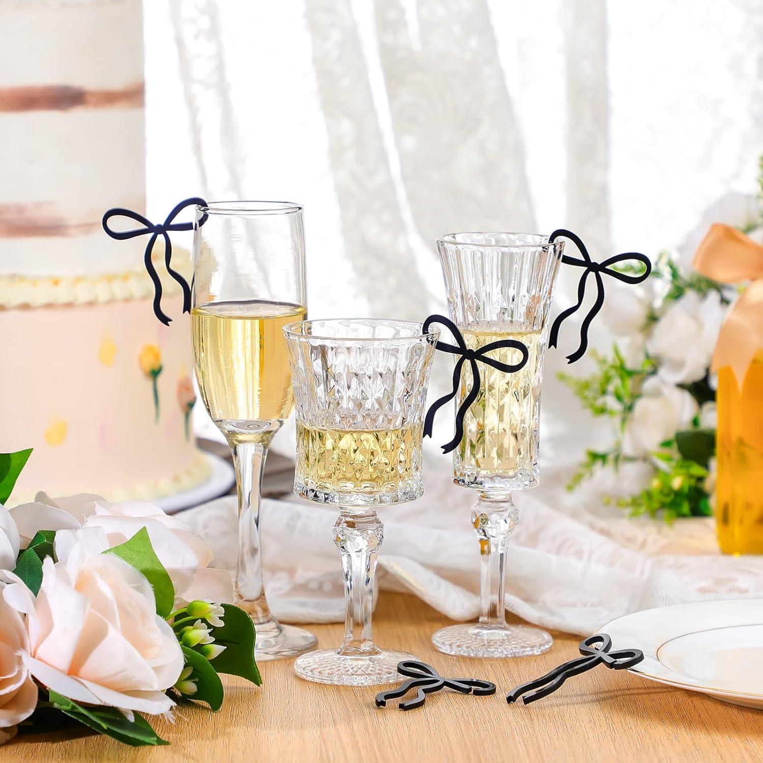 24 Etiquetas de Bebida con Lazos Negros Acrílicos para Fiestas