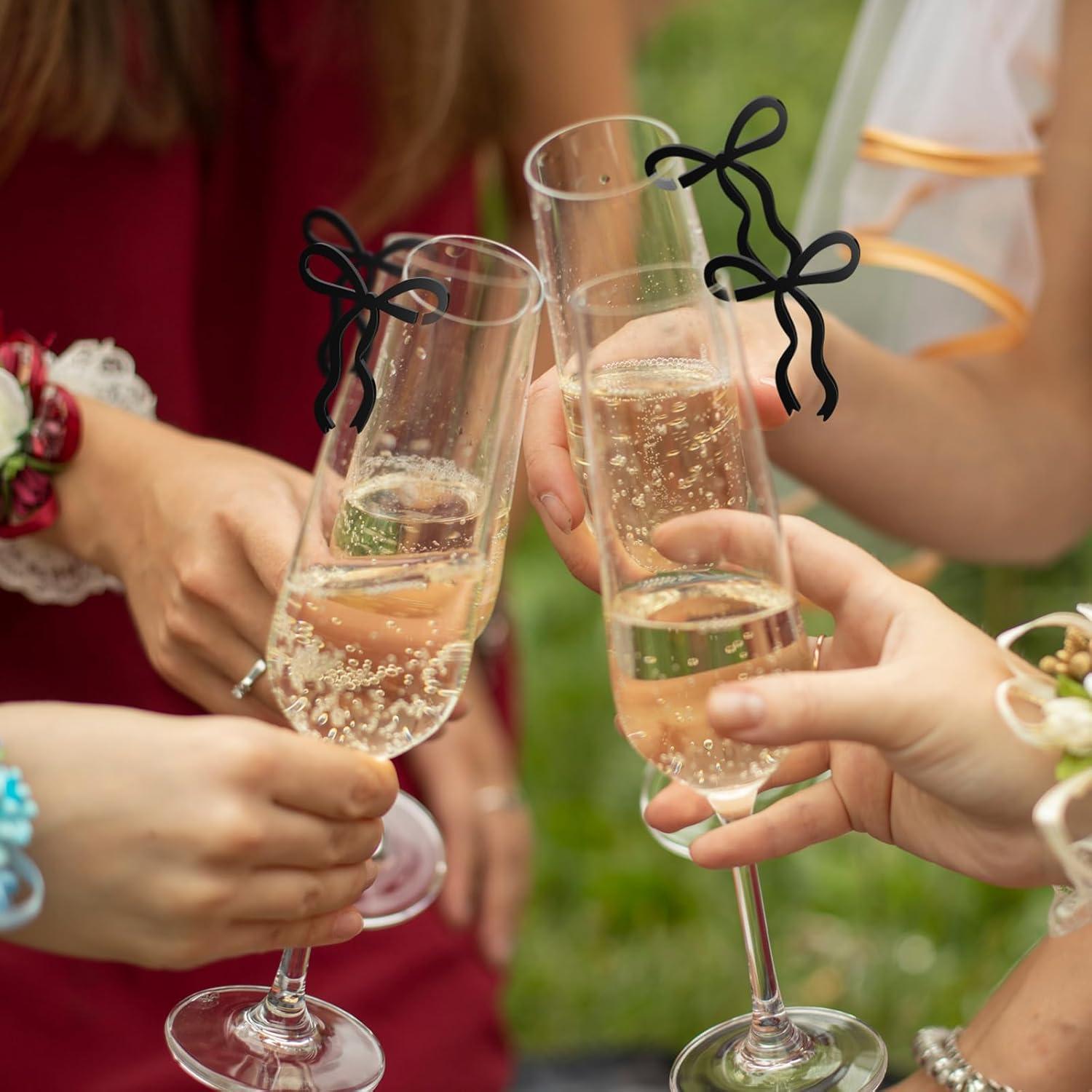 24 Etiquetas de Bebida con Lazos Negros Acrílicos para Fiestas