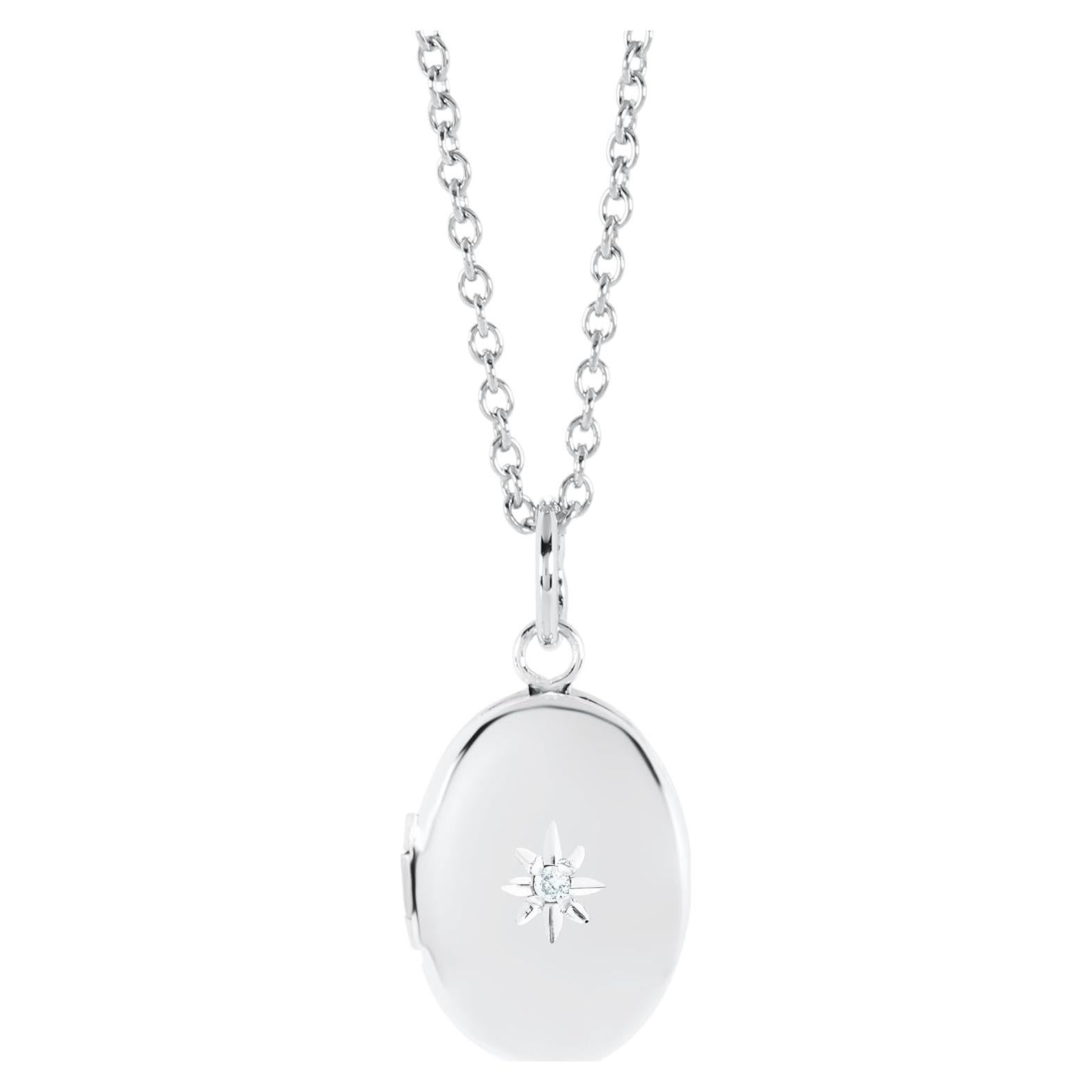 Collar medallón ovalado plata esterlina Amazon Essentials 38.1 cm