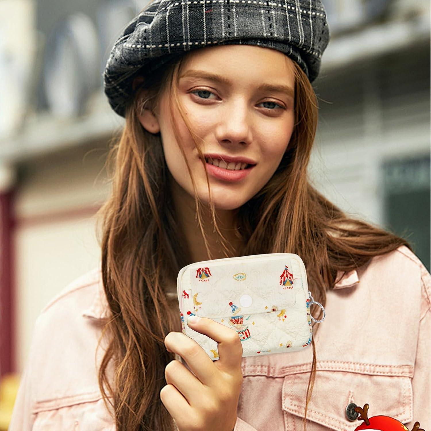 Monedero Acolchado LJCZKA para Mujeres Conejo Beige 12x9 cm