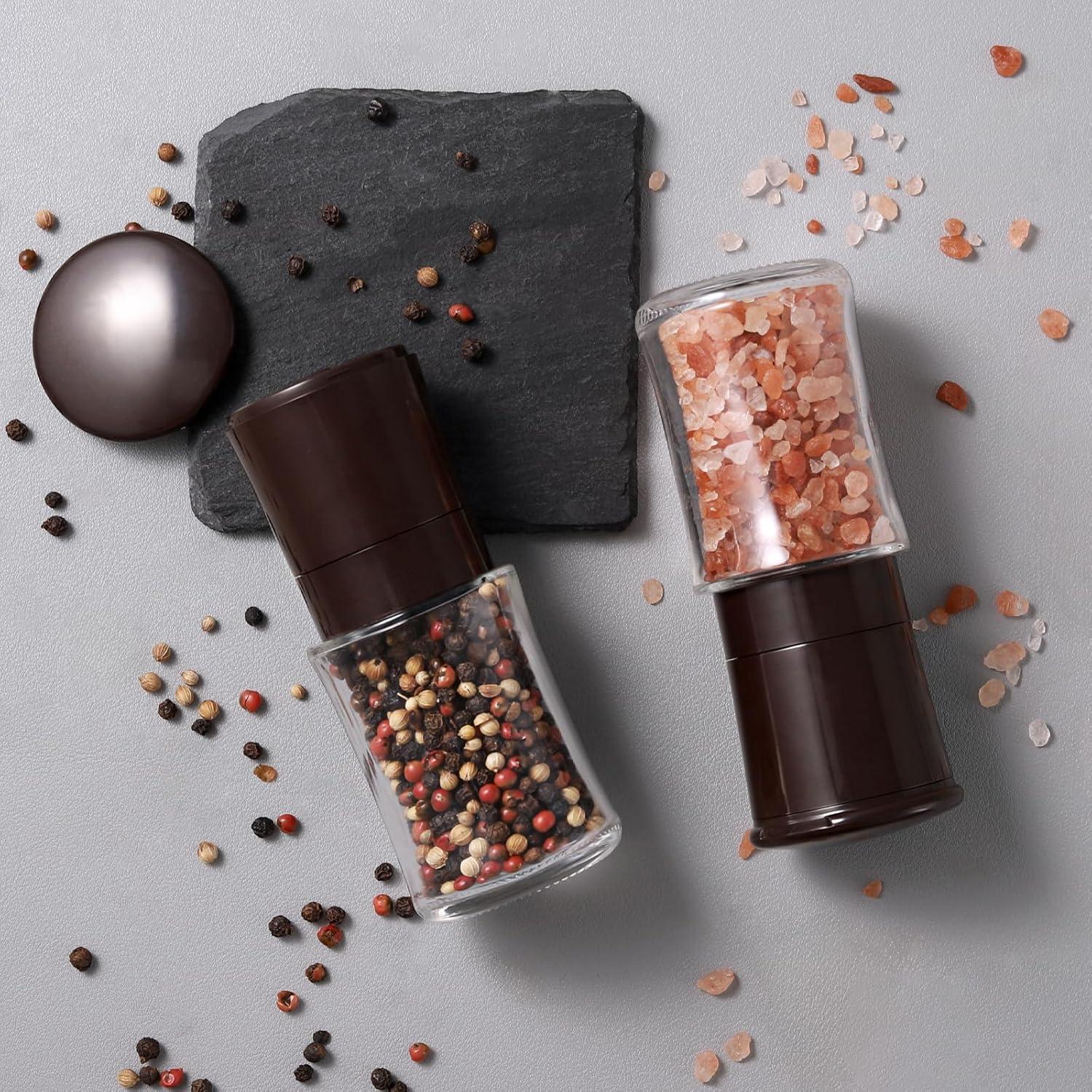 Juego de Molinillos de Sal y Pimienta Vzaahu Marrón, Pequeños, Ajustable