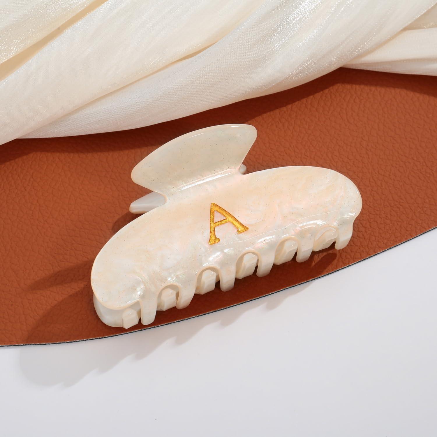 Clip de Pelo Acrílico LILIE&WHITE con Letra A - 8.5x5 cm