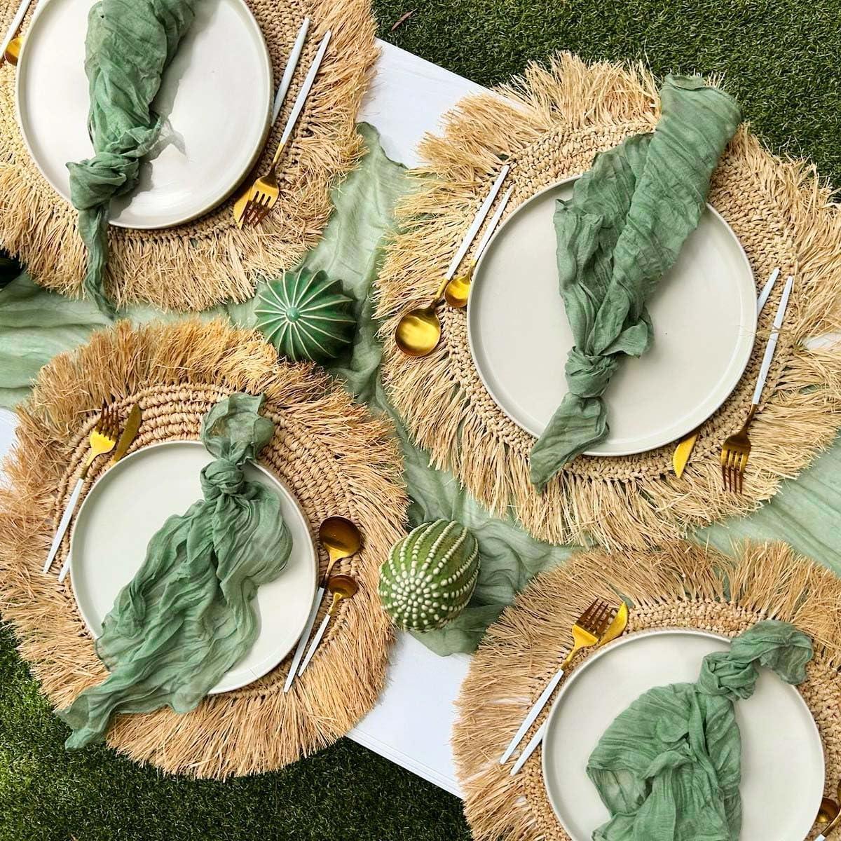 Caminito de Mesa de Gasa Verde Salvia 3.58m + 10 Servilletas