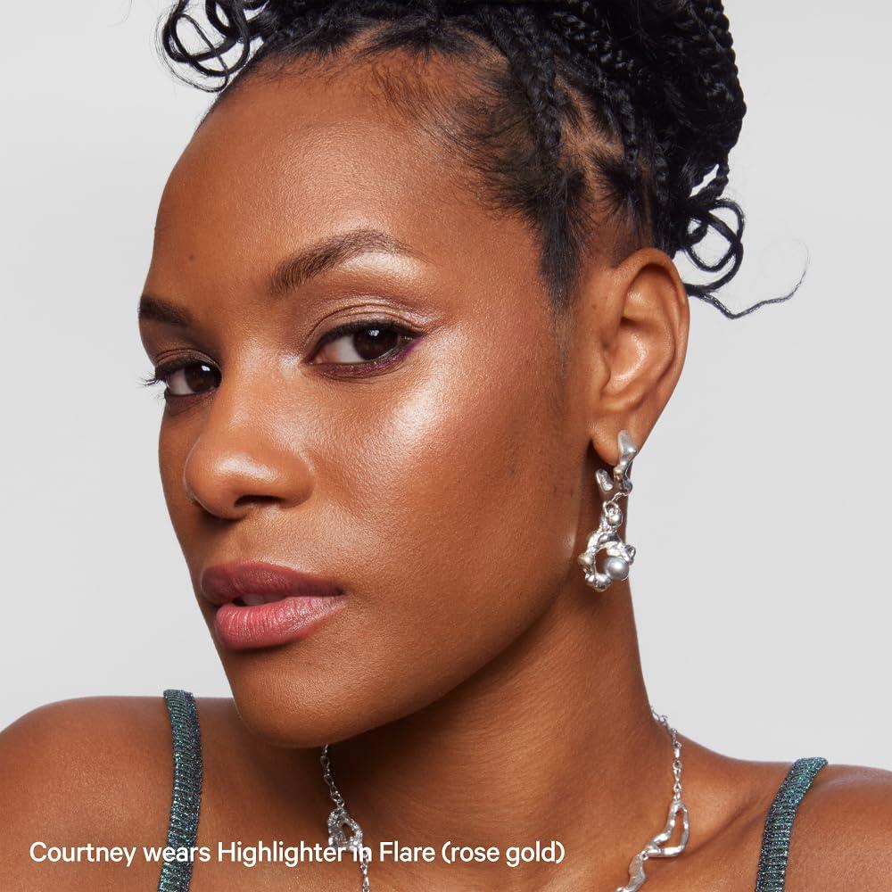 Iluminador en Barra Milk Makeup Flare - Oro Rosa 19.84g