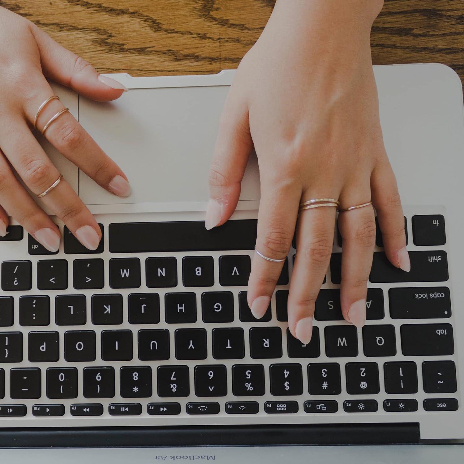 Anillo de Oro Lleno Martillado Minimalista para Mujeres - Tamaño 3