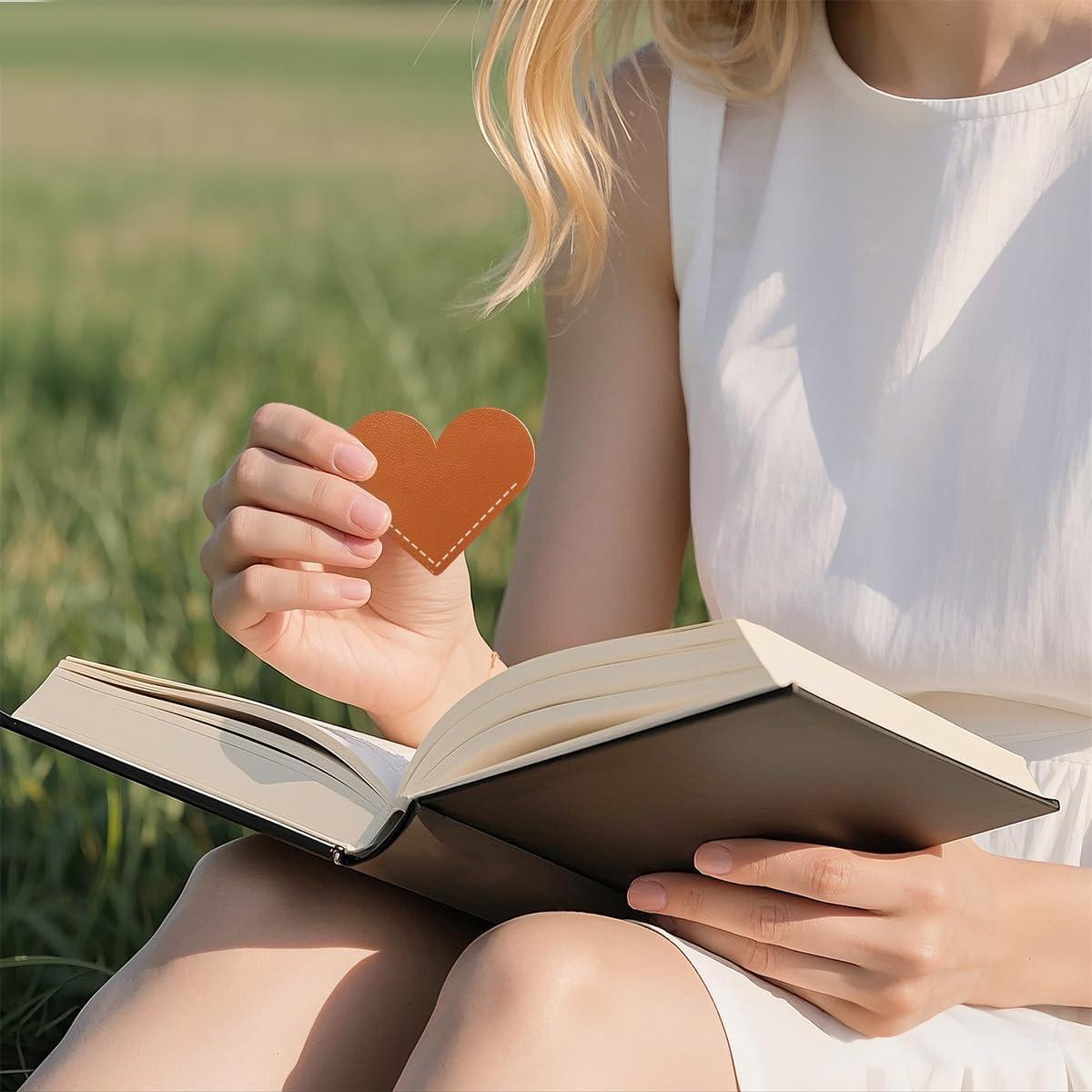 Set de 6 Marcadores de Corazón de Cuero Kinsound - Accesorios de Lectura