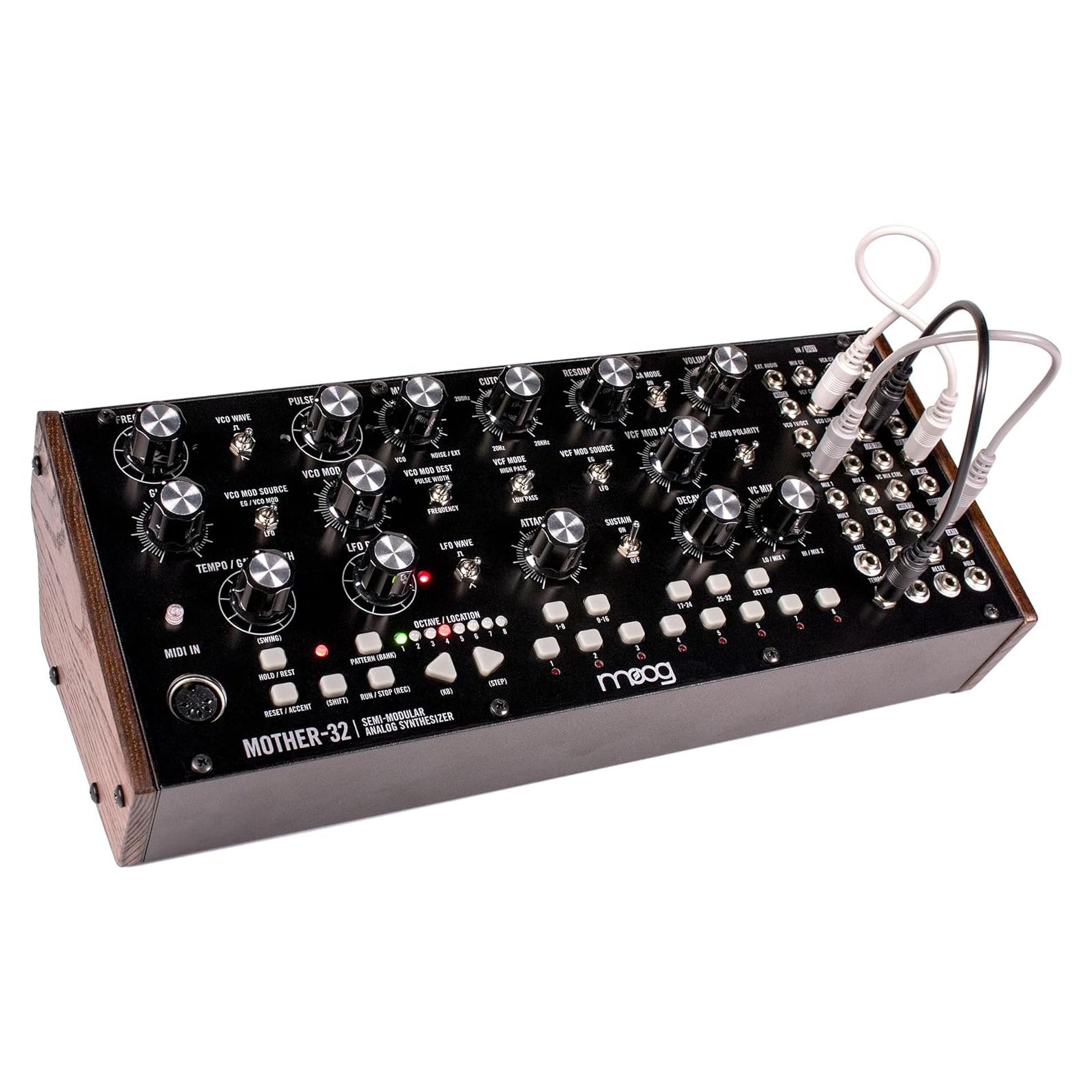 Sintetizador Analógico Moog Mother-32 Semi-Modular 1.58kg