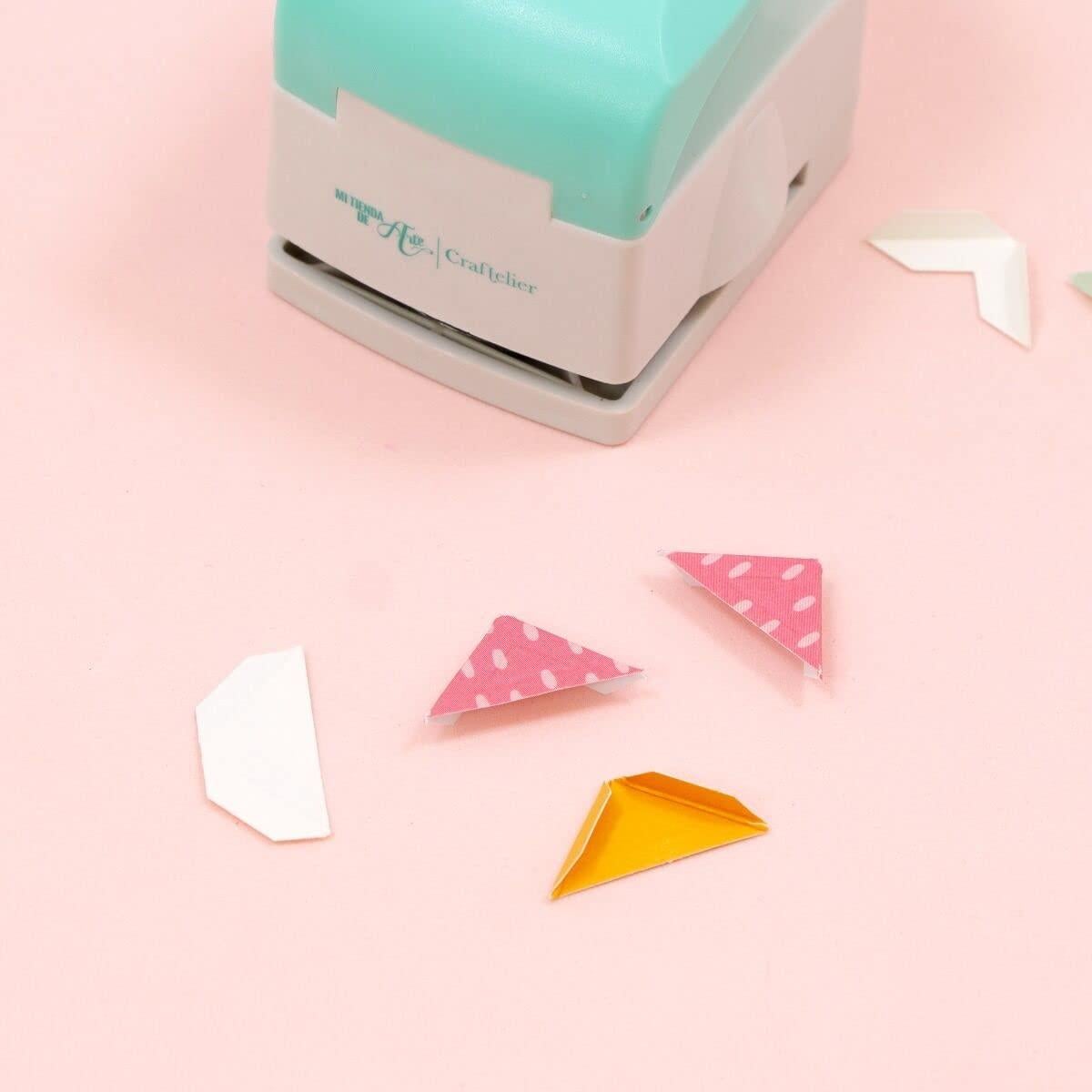 Troqueladora de Esquinas Triangular Craftelier para Papel 20x20mm