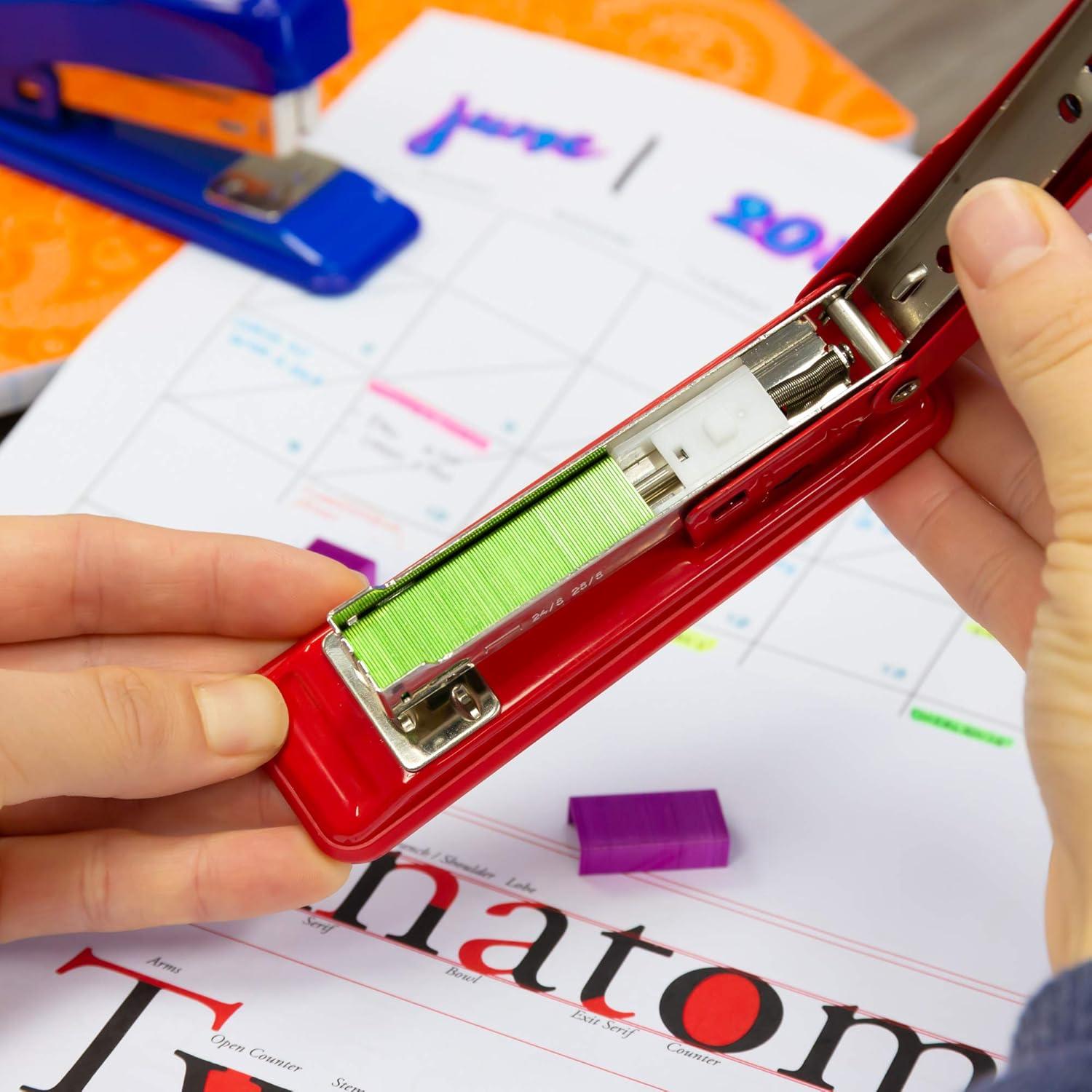 Grapas Estándar BAZIC 3000 Unidades Color Metálico