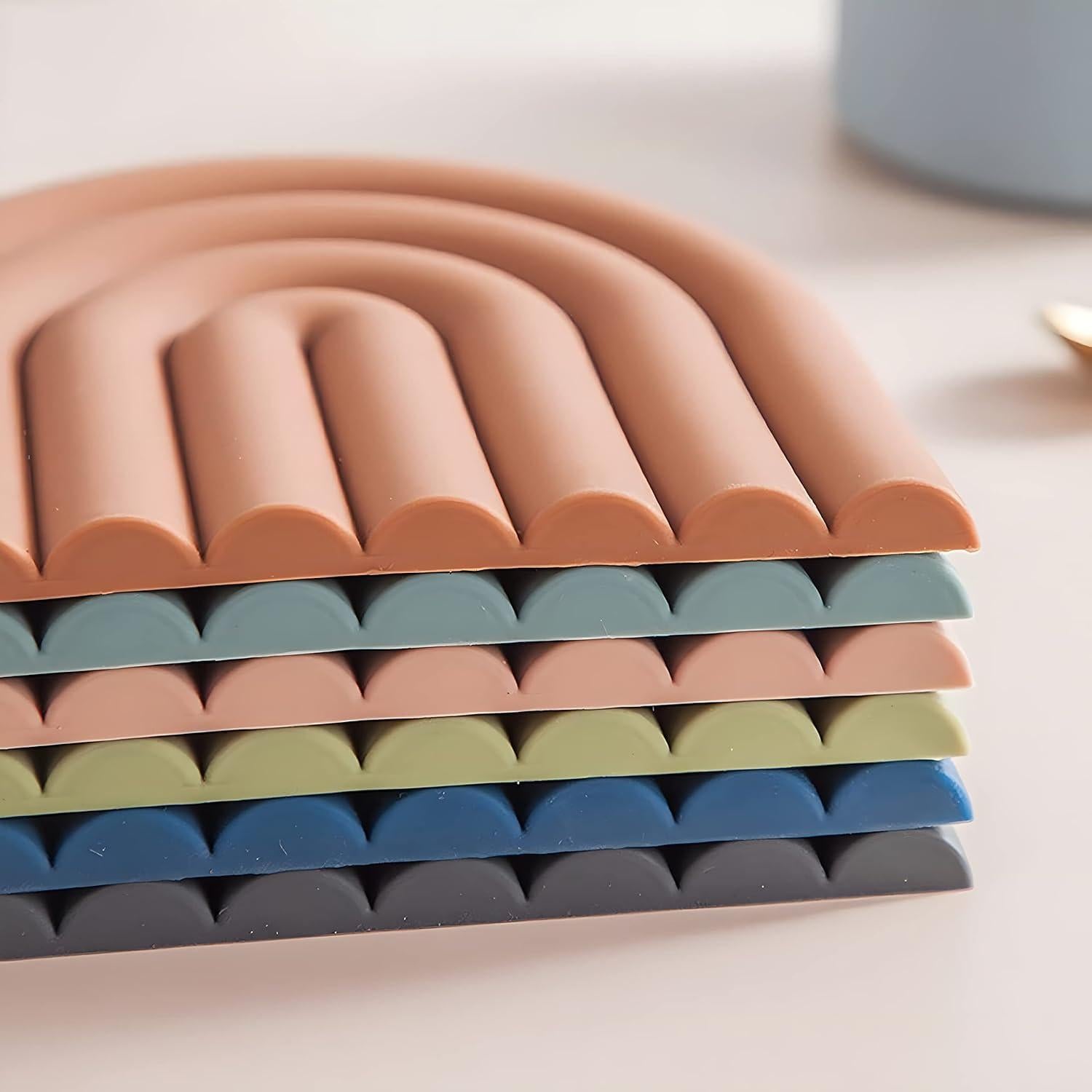 Trivets de Silicona Verde Suave monomono - Set de 2, 15 cm