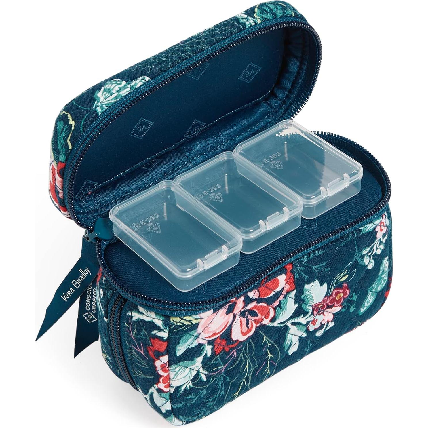Organizador de Pastillas de Viaje Vera Bradley Algodón Reciclado