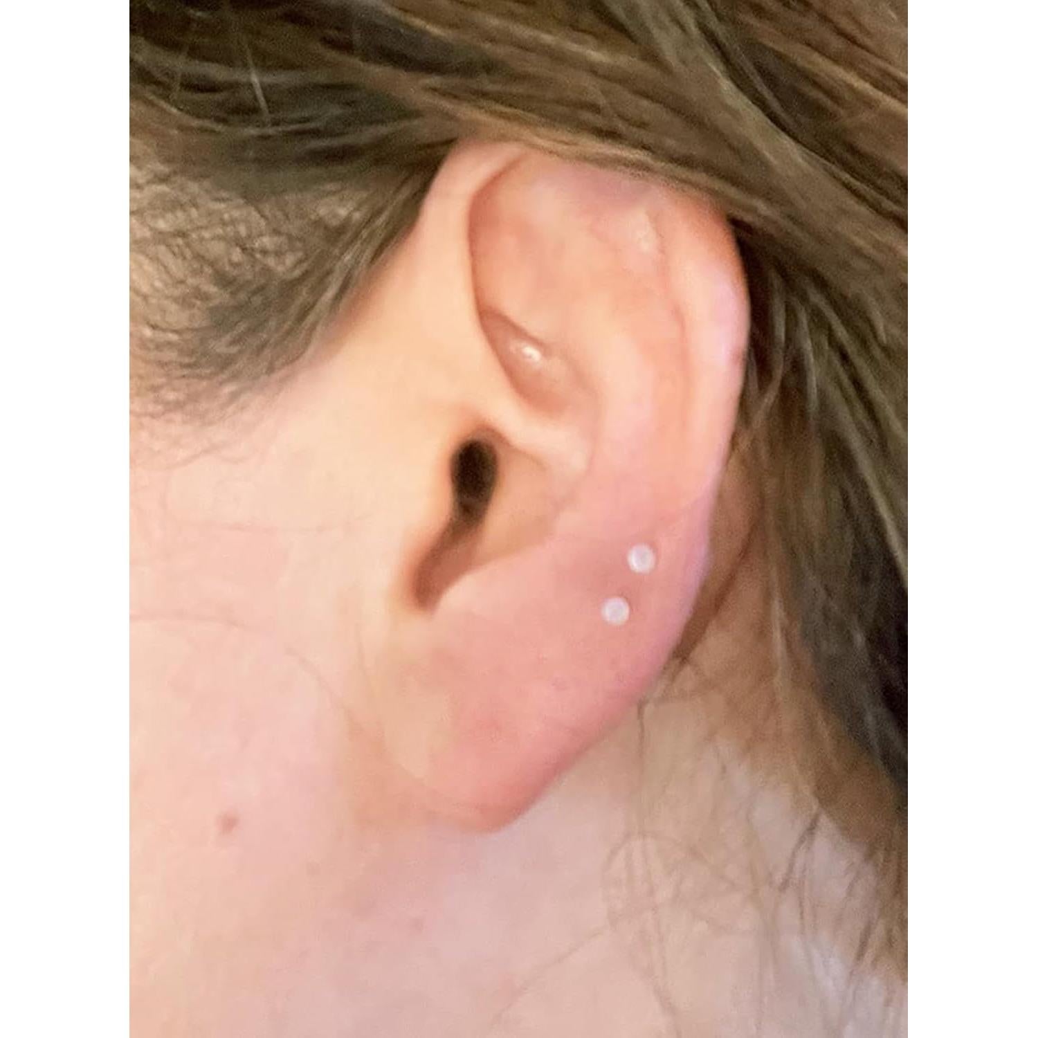 Kit de perforación de orejas AVYRING 20G con aretes 2mm