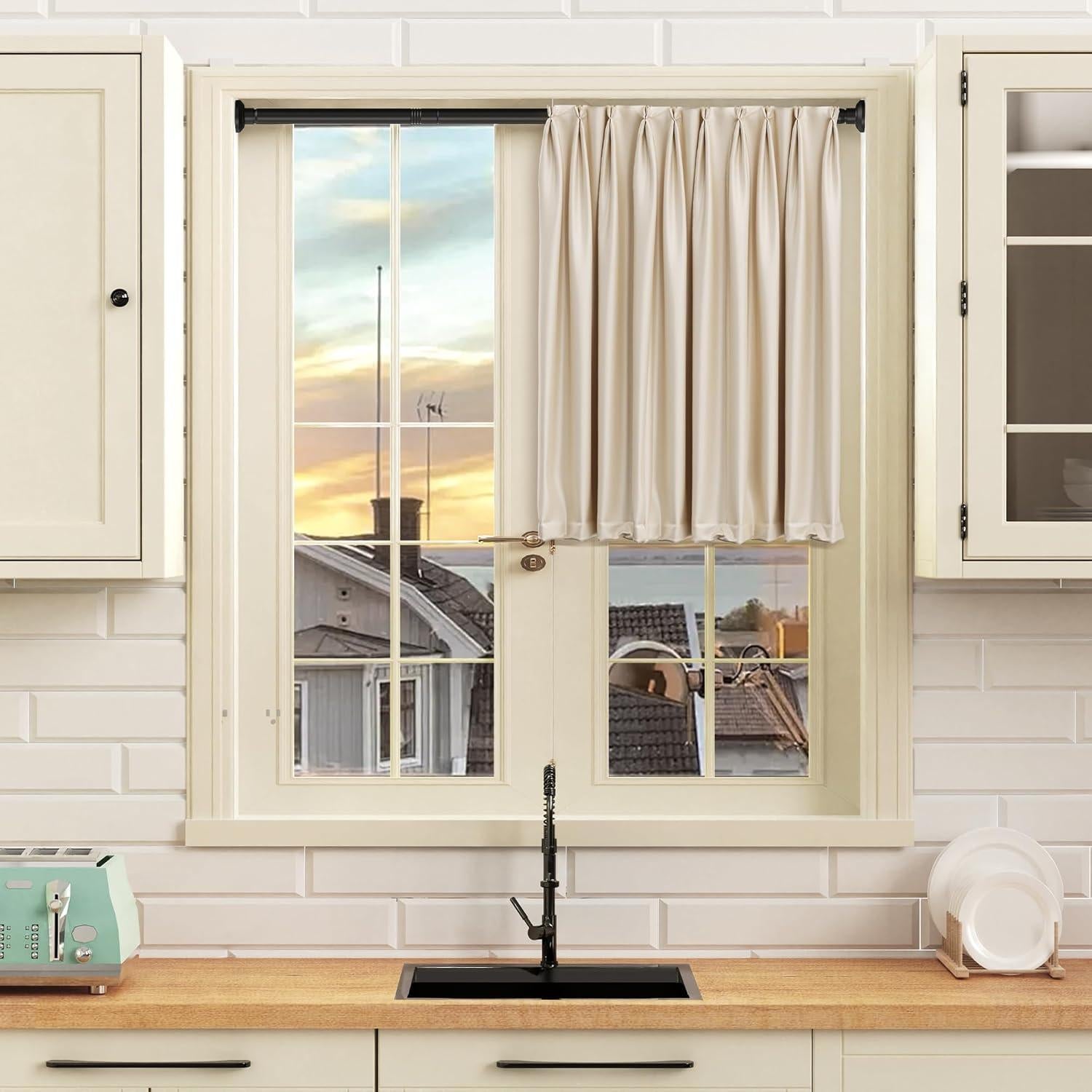 Varilla de Cortina de Ducha EnjoyBasics 30-52 Pulgadas Negra