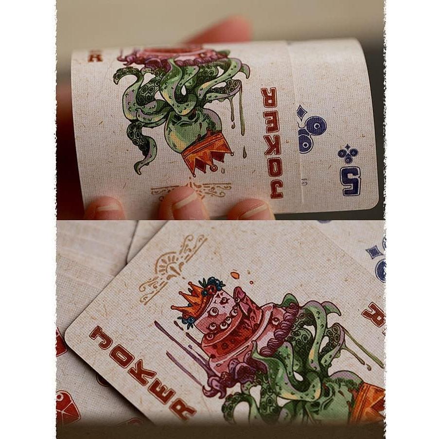 Juego de Cartas de Poker Cthulhu con Caja Organizadora