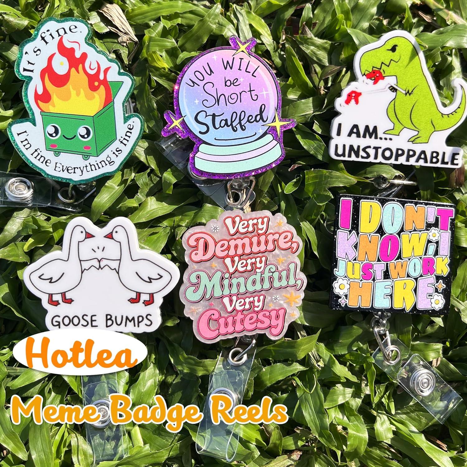 24 Porta Insignias de Enfermera Hotlea con Cordón Retráctil