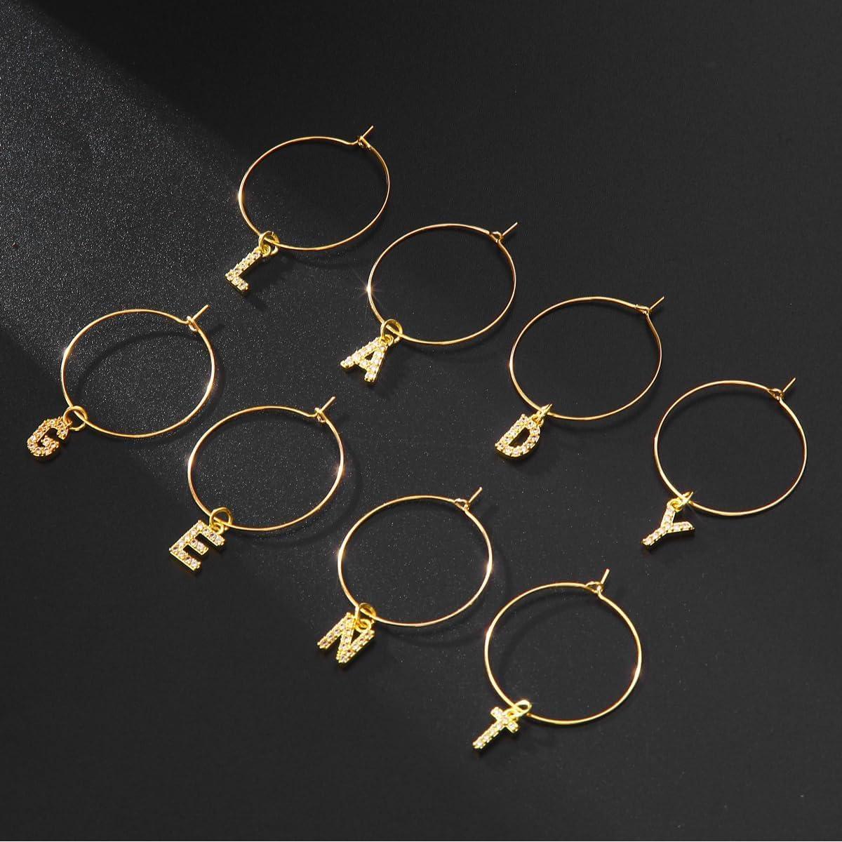 Set de 26 Marcadores de Copas de Vino Pride & Par con Letras Doradas