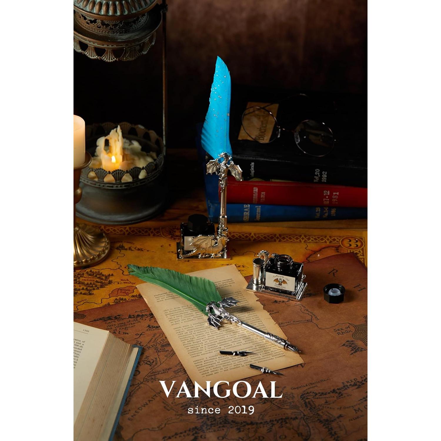 Pluma de Dragón VANGOAL con Tinta Negra y Soporte Decorativo