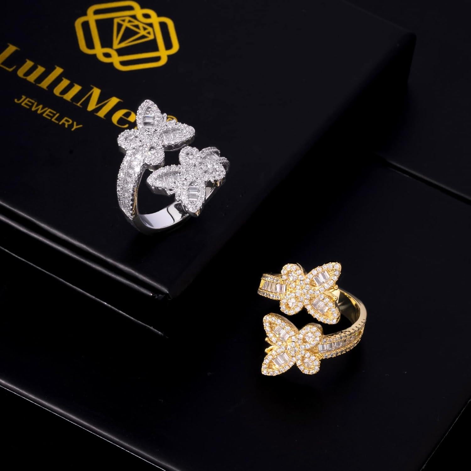 Anillo de mariposa dorado con diamantes CZ para mujer