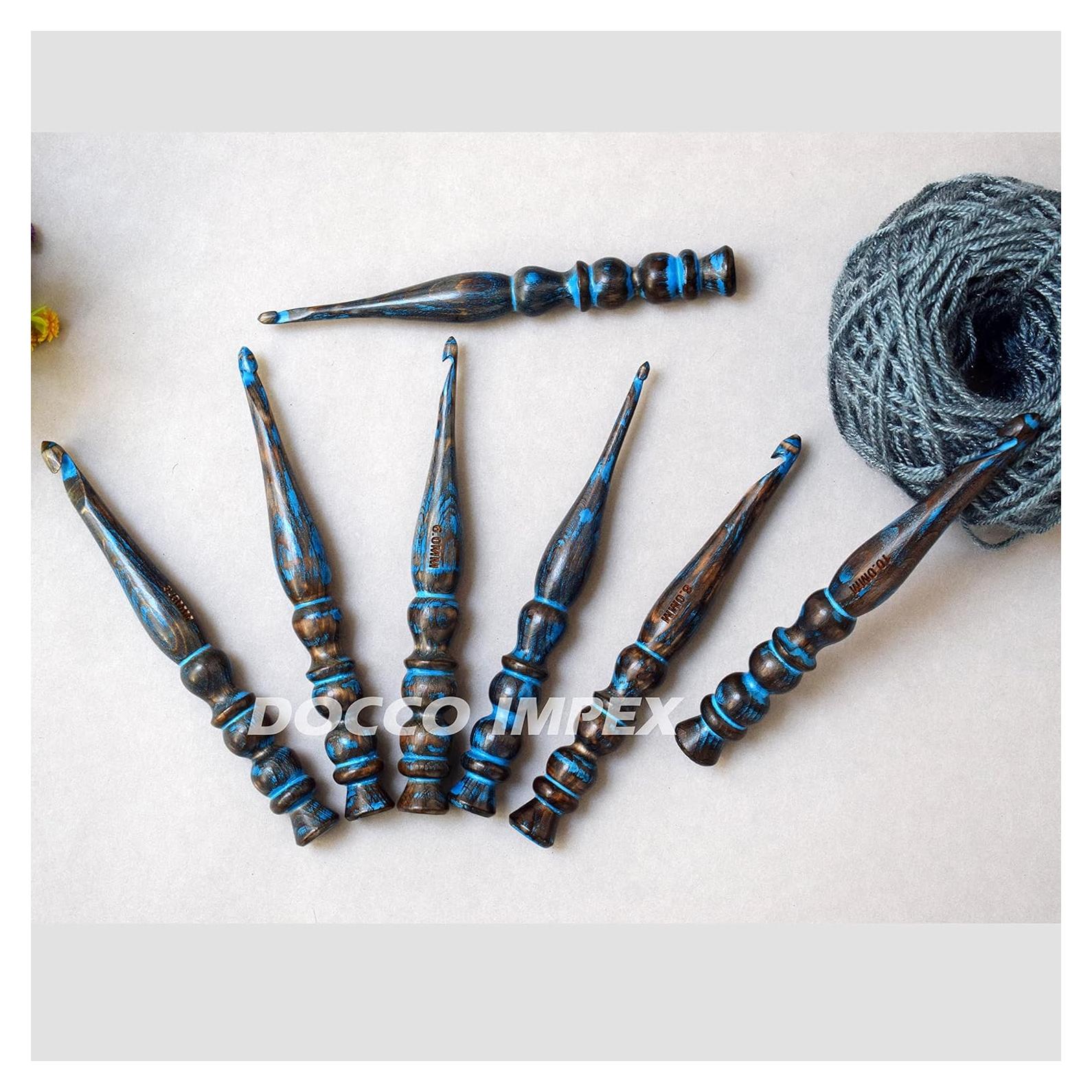 Juego de 7 Ganchos de Crochet de Madera DOCCO IMPEX 4-10 mm