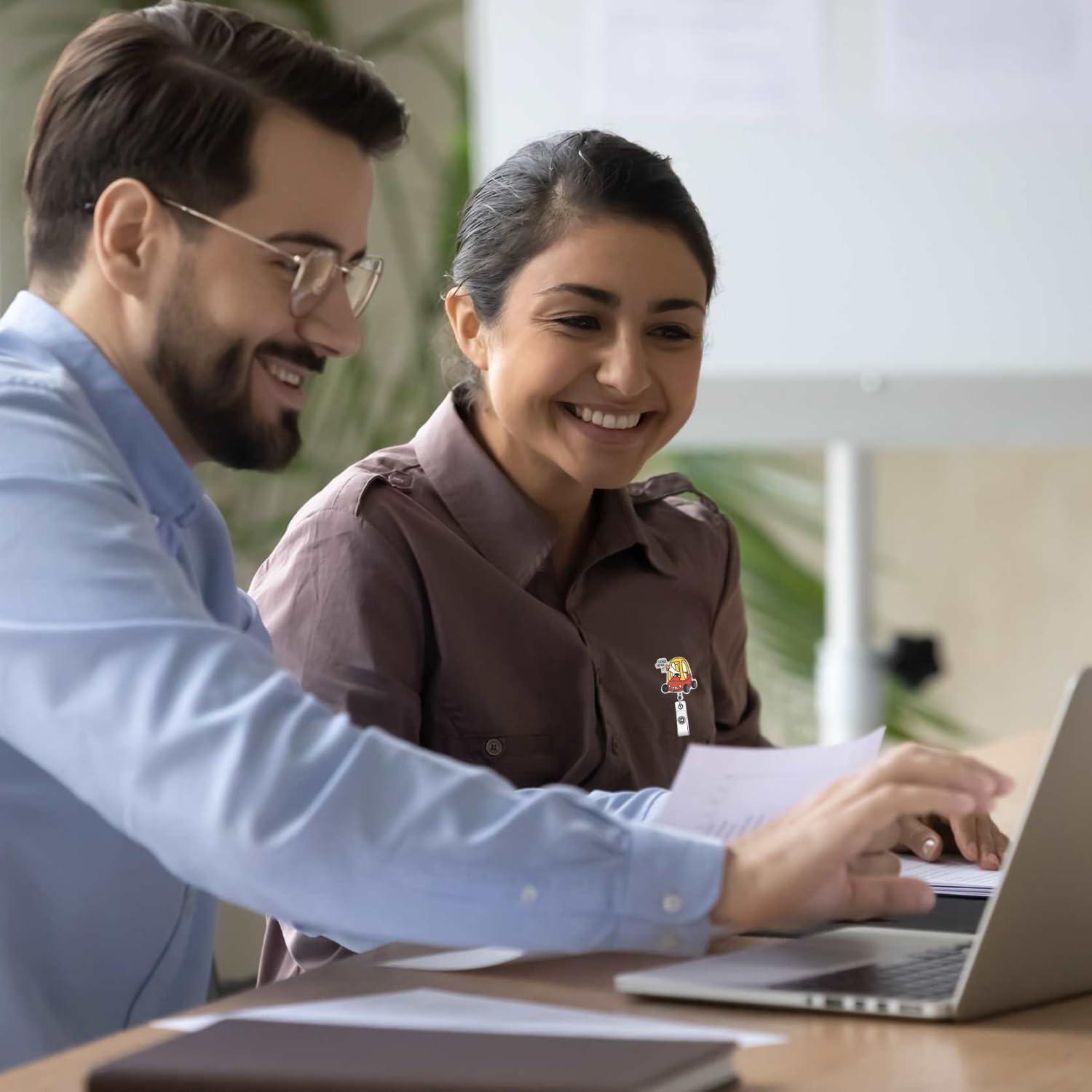 Clip de Insignia Retráctil ASABITE Ganso Enojado 76.2 cm