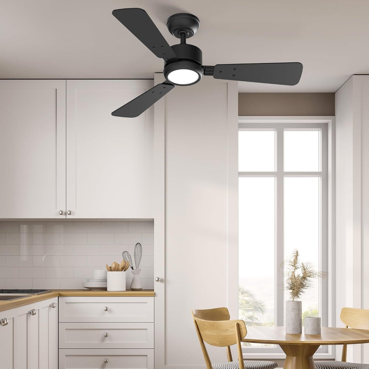 Ventilador de Techo Ensenior 42" Negro con Luz y Control Remoto