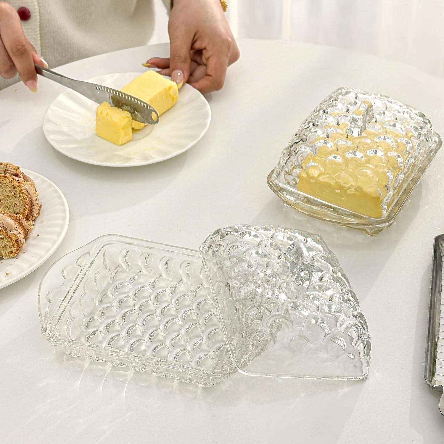 Paquete de 4 platos de vidrio con tapa para mantequilla y frutas