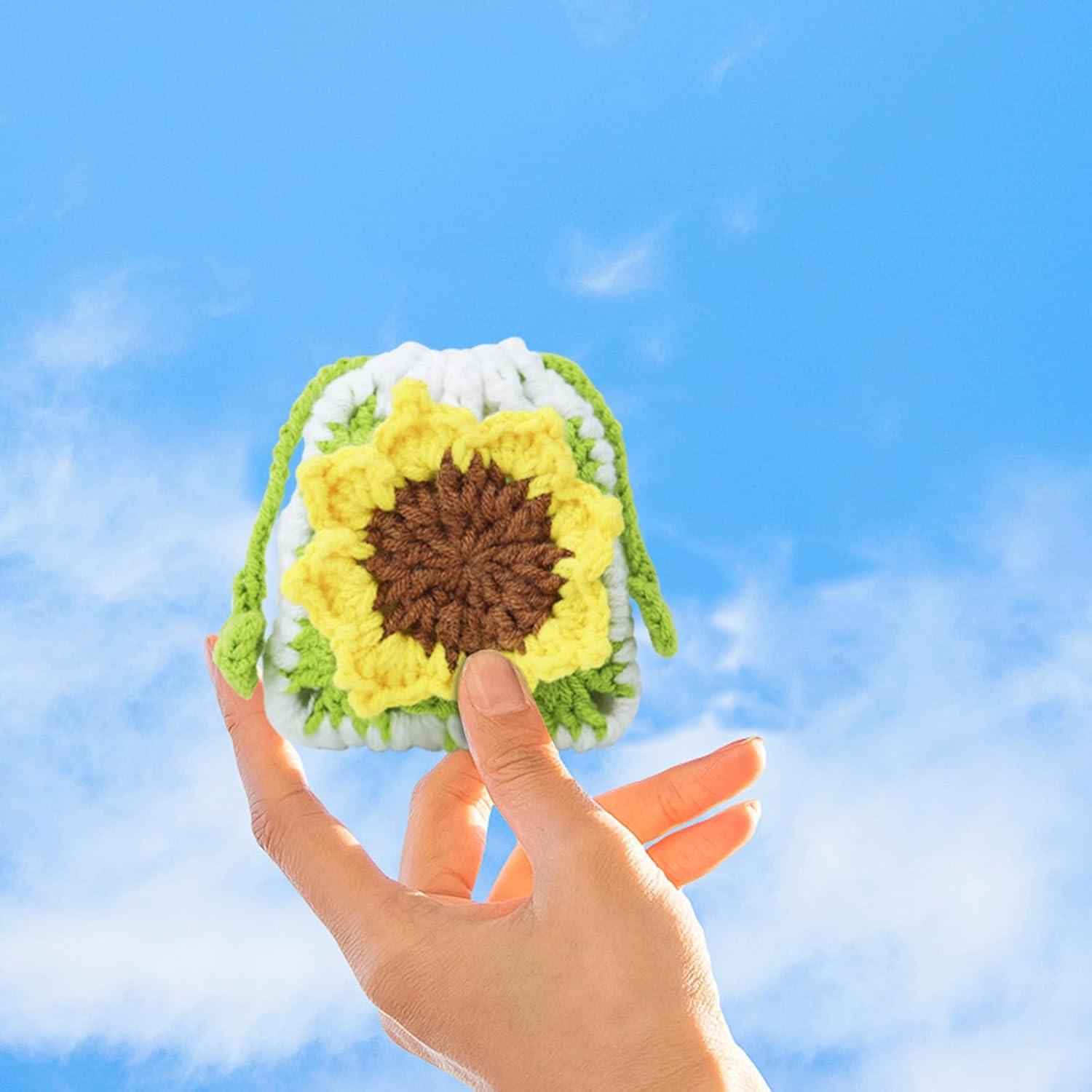 Monedero de Tela Beige Hecho a Mano con Cierre de Cuerda