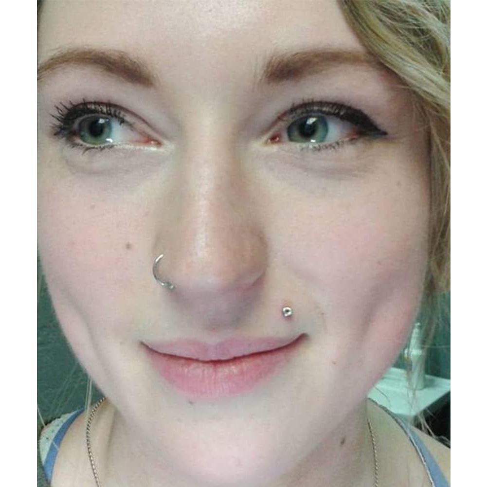 Aros Labiales Transparentes QWALIT 16G Joyería de Piercing