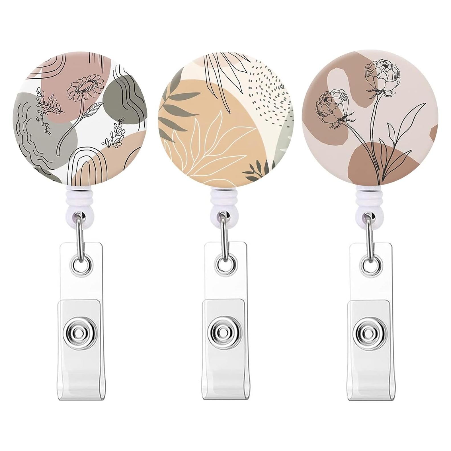 Porta Etiquetas Retráctil HEVITDA con Clip Cocodrilo - 3 Flores