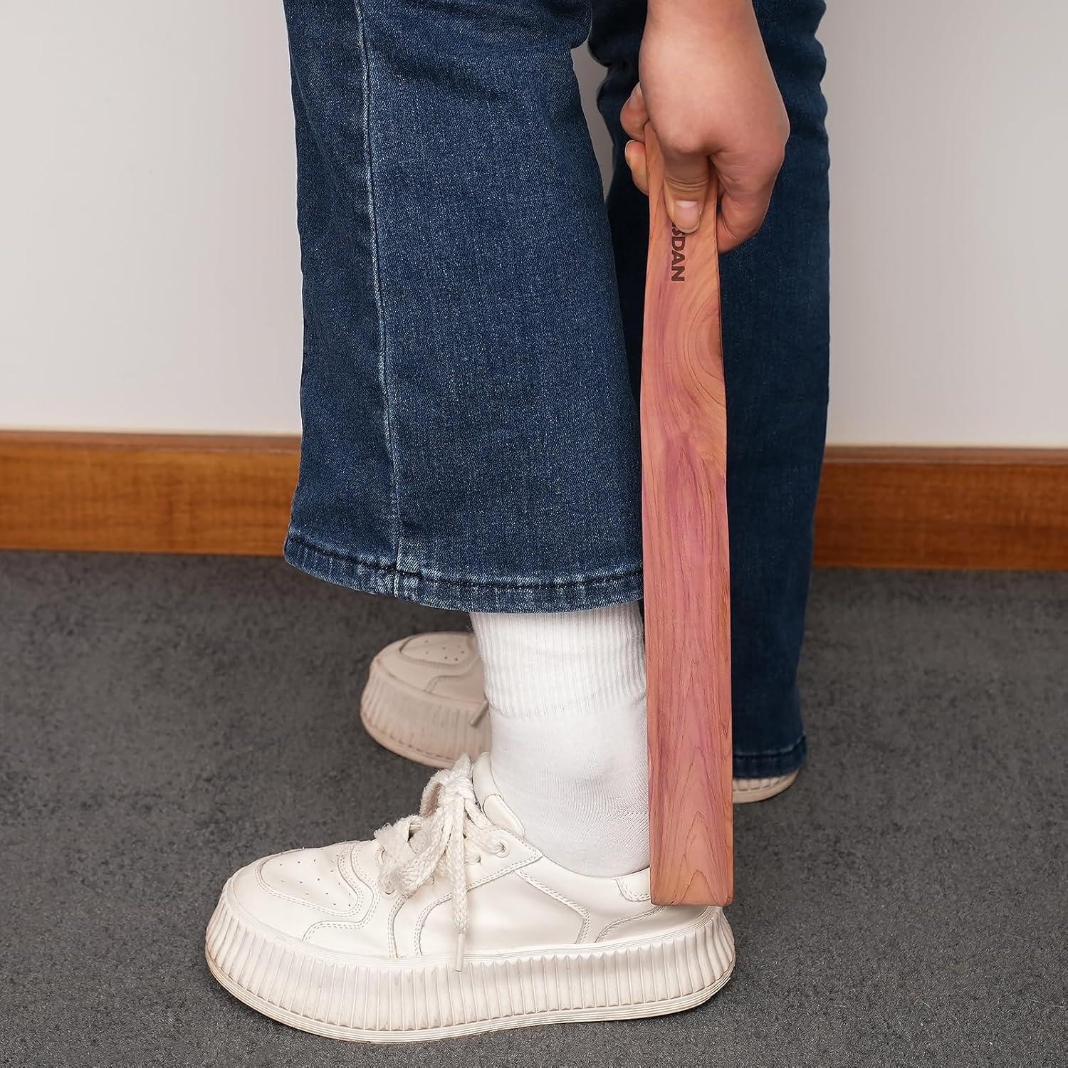 Cuchara para Zapatos CONSDAN de Madera de Cedro 38 cm