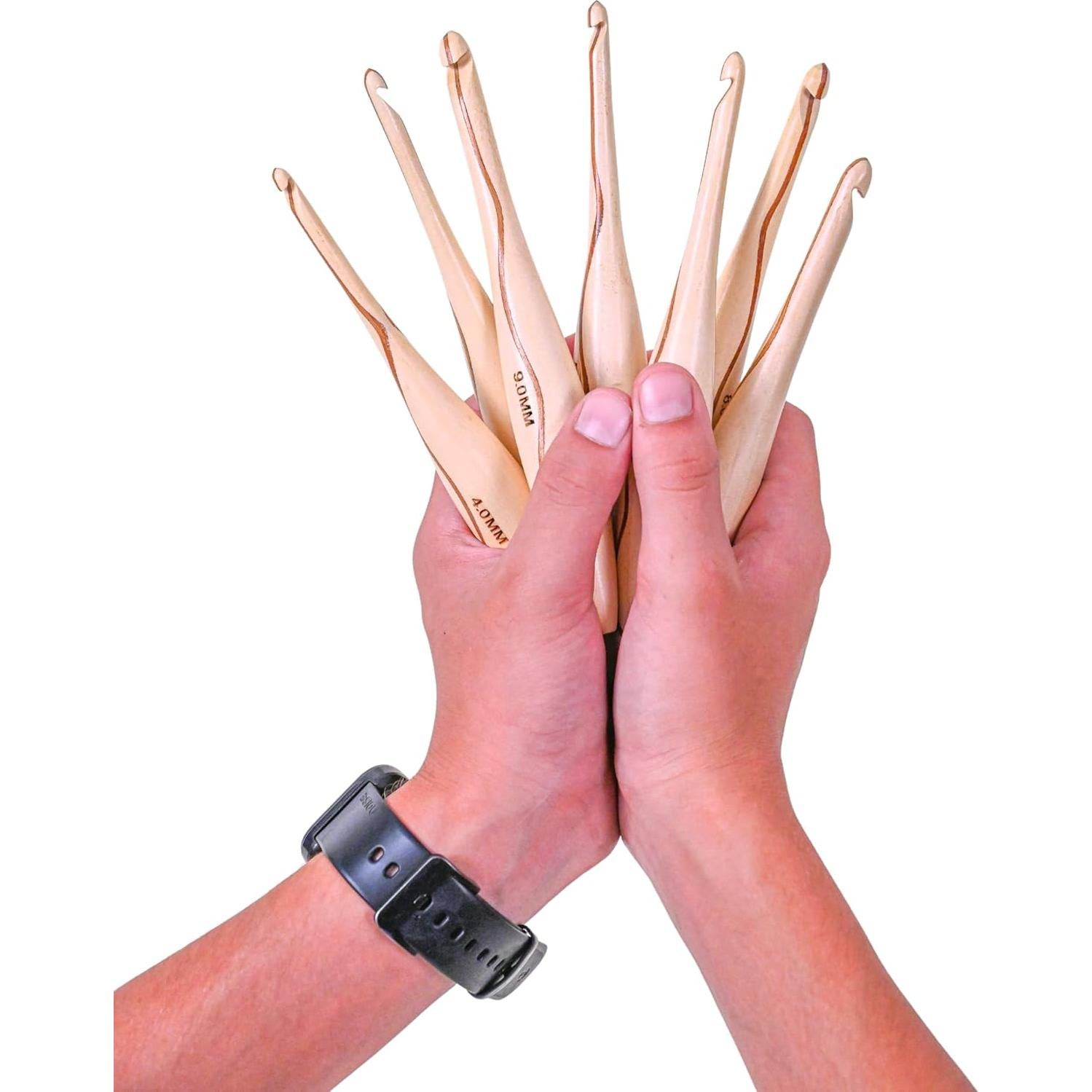 Ganchos de Crochet de Madera ArtsyCraftIn - Set de 7 (4mm a 10mm)