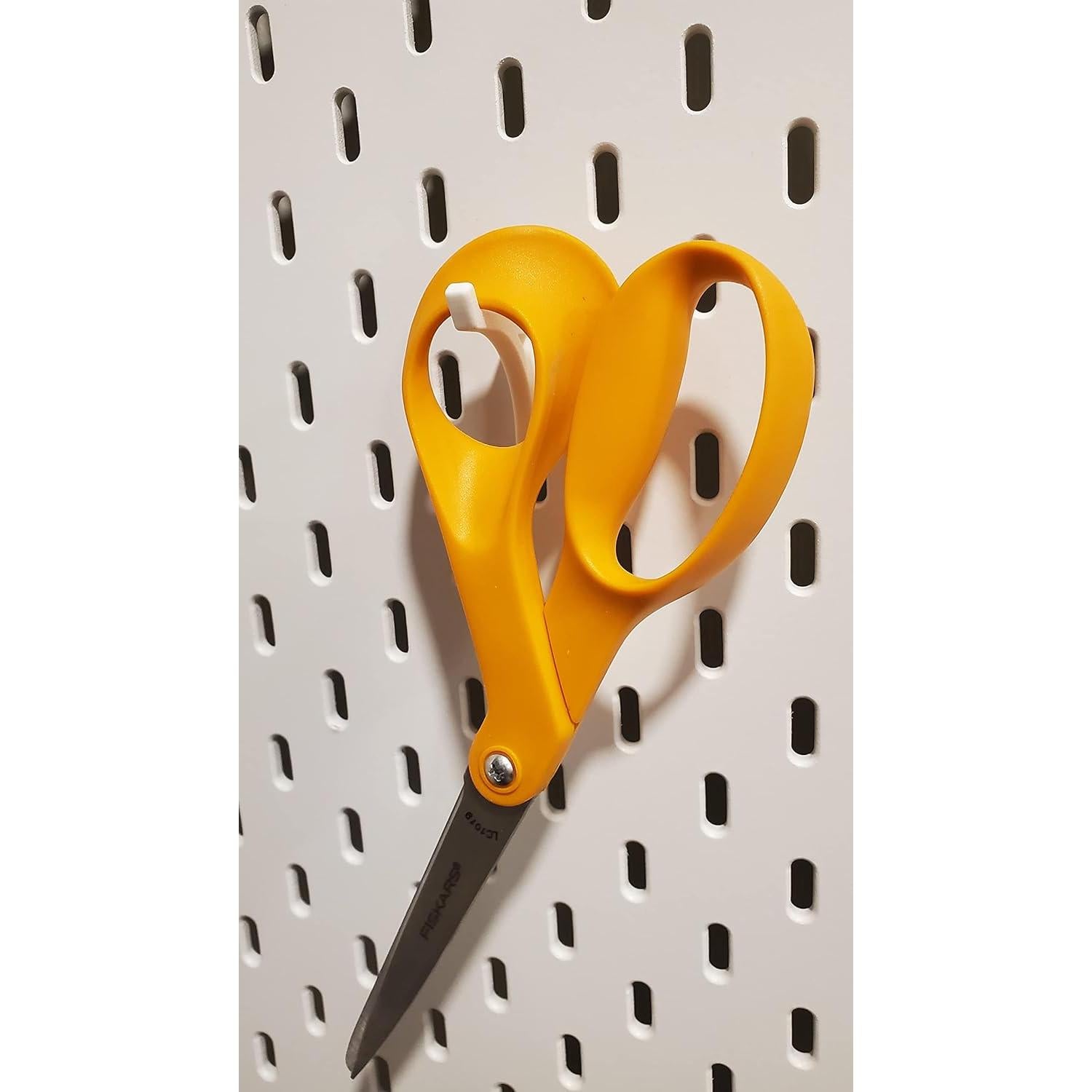 Ganchos de Exhibición 12pk Just Hanging para Panel IKEA SKADIS