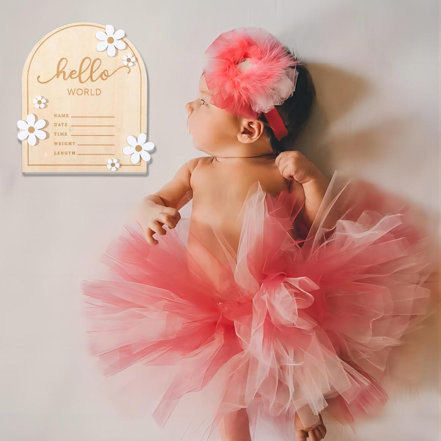 Tablero de Anuncio de Bebé Hello World - Madera 17.8x15.2 cm