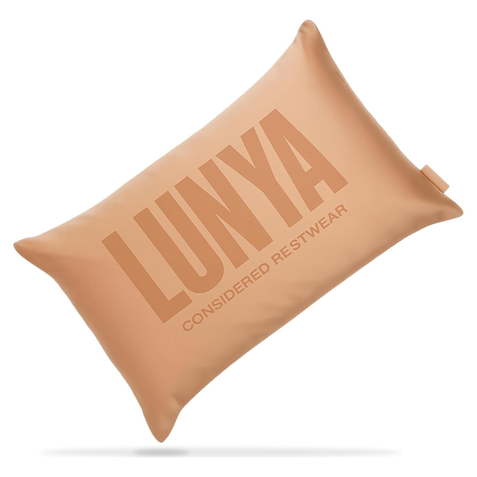 Almohada de Viaje Lunya de Seda Mulberry - Compacta y Lavable