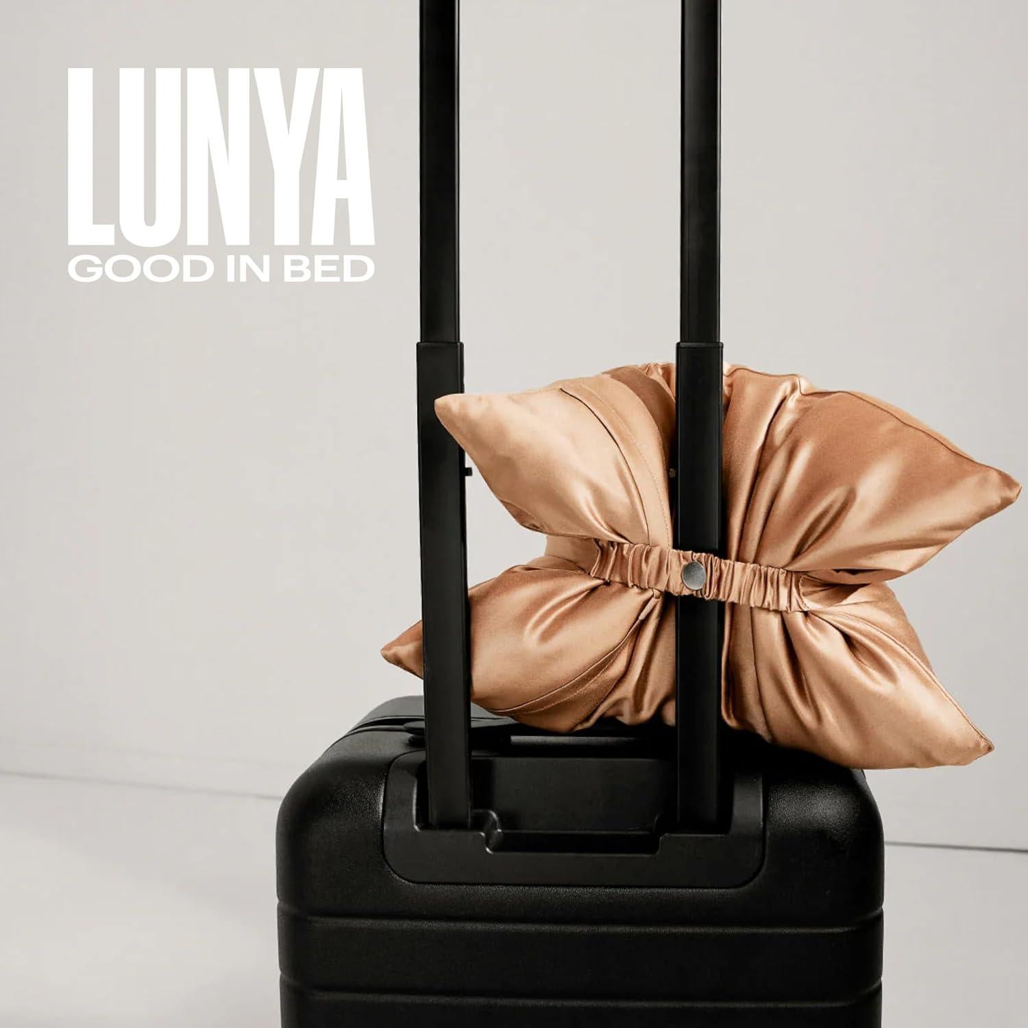 Almohada de Viaje Lunya de Seda Mulberry - Compacta y Lavable