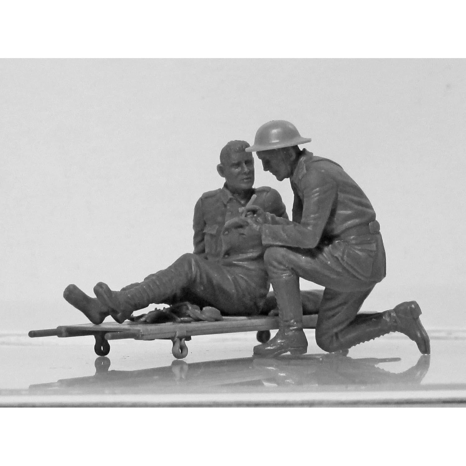 Figuras Militares de Plástico ICM 35694 - Médicos y Soldados WWI
