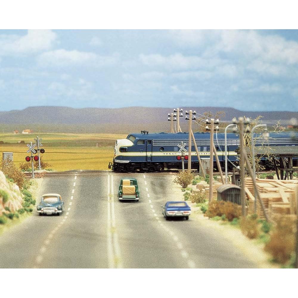 Kit Escenografía Camino Asfaltado Busch 9710 13x23cm