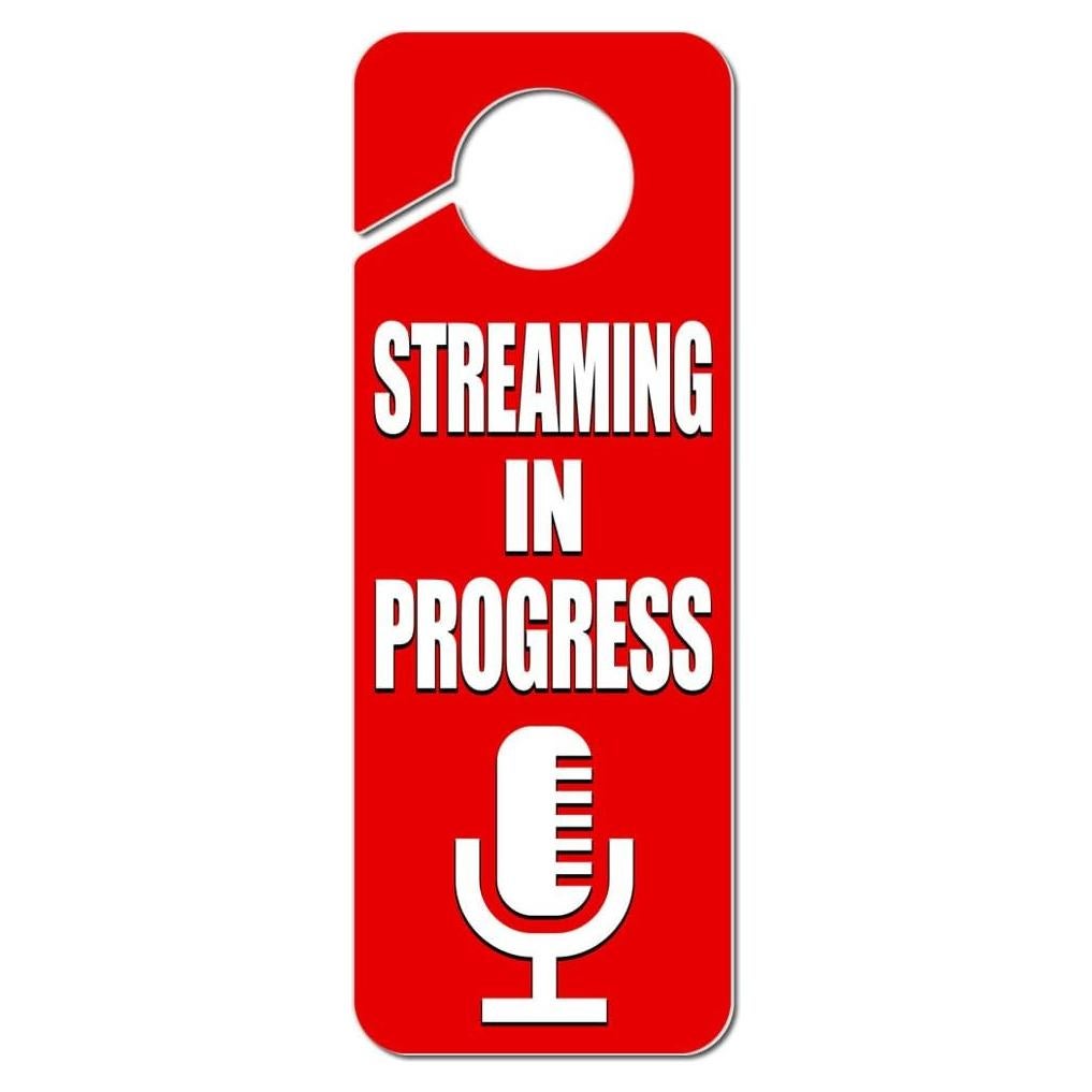 Cartel Colgante de Puerta Microfono en Progreso Graphics & More 24x9.5cm