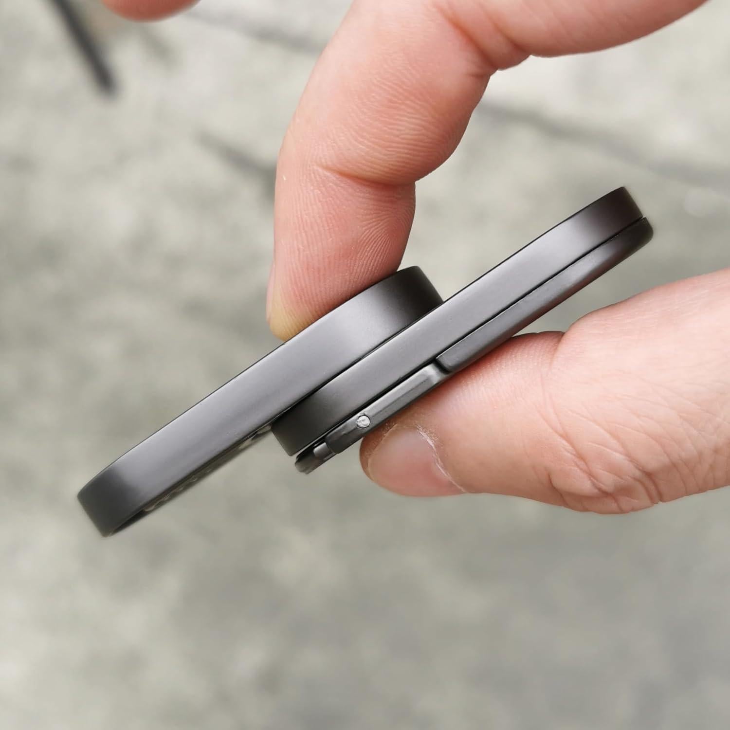 Deslizador Fidget Antiestrés T-Conceal 90g Metal